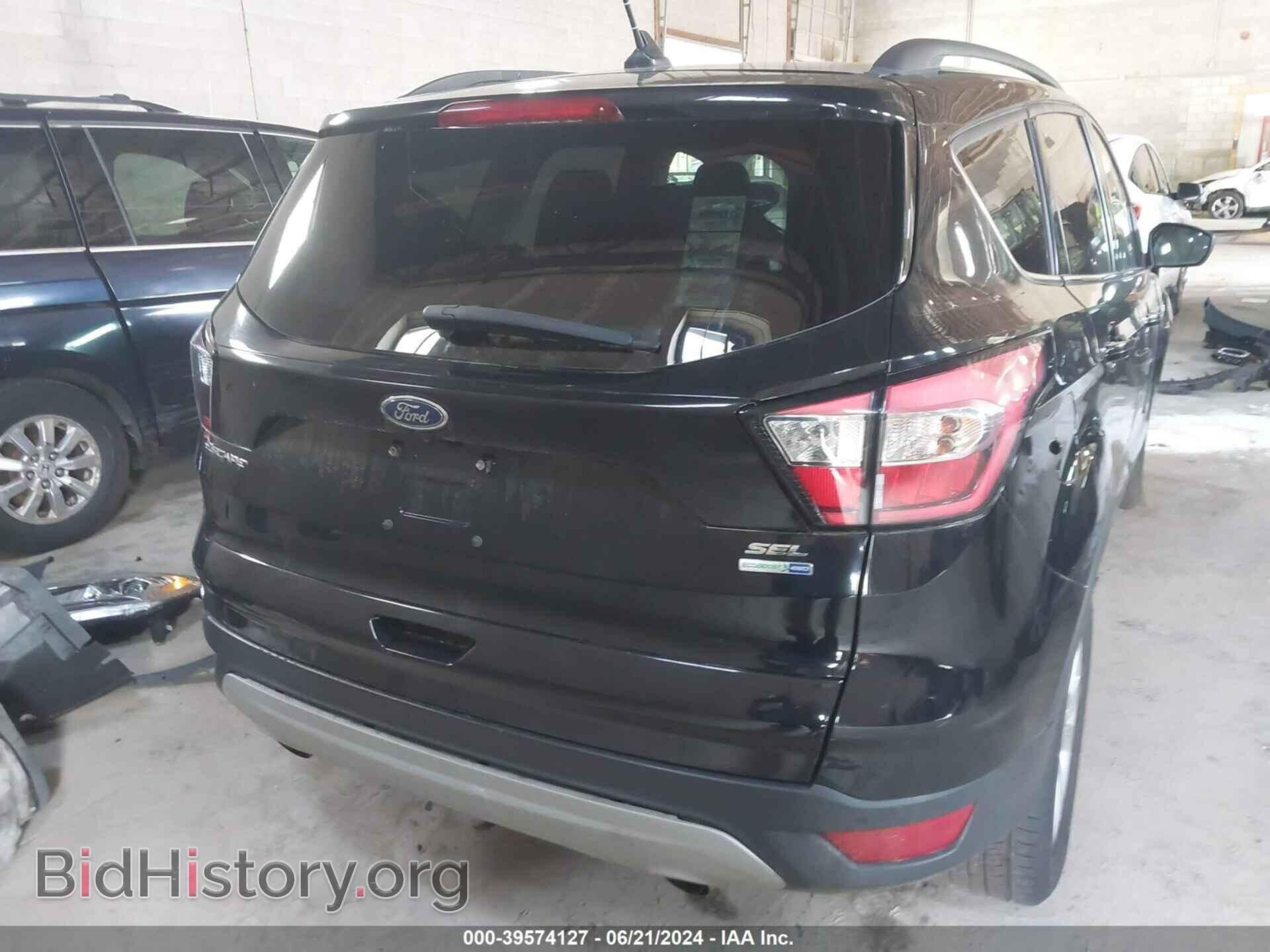 2018 FORD ESCAPE - VIN: 1FMCU9HD7JUB01037 - Photo 17