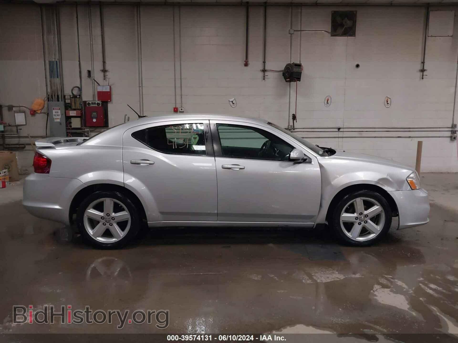 2011 DODGE AVENGER - VIN: 1B3BD1FB7BN602185 - Фото 13