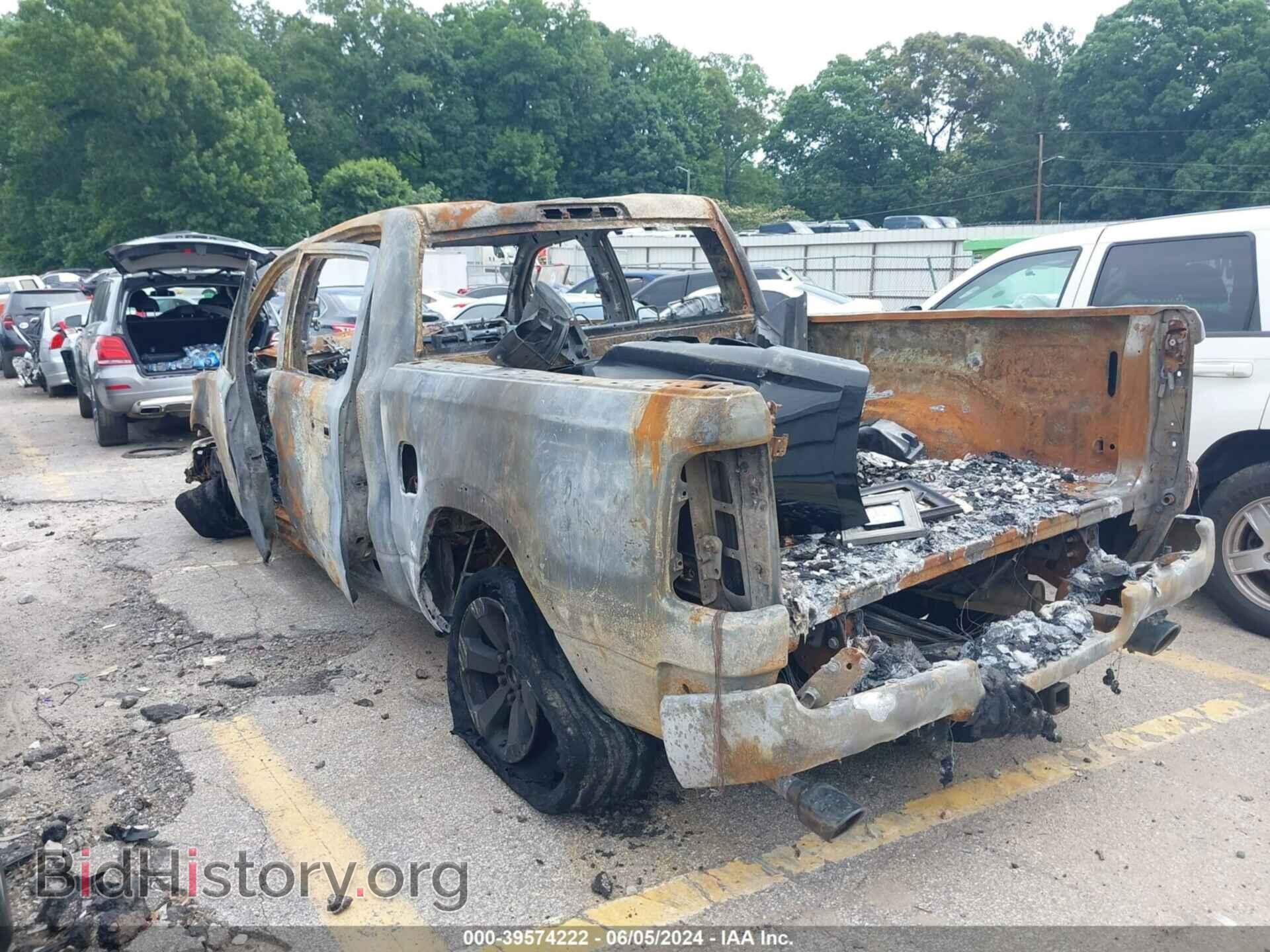 2019 RAM 1500 - VIN: 1C6SRFLT9KN587285 - Фото 3