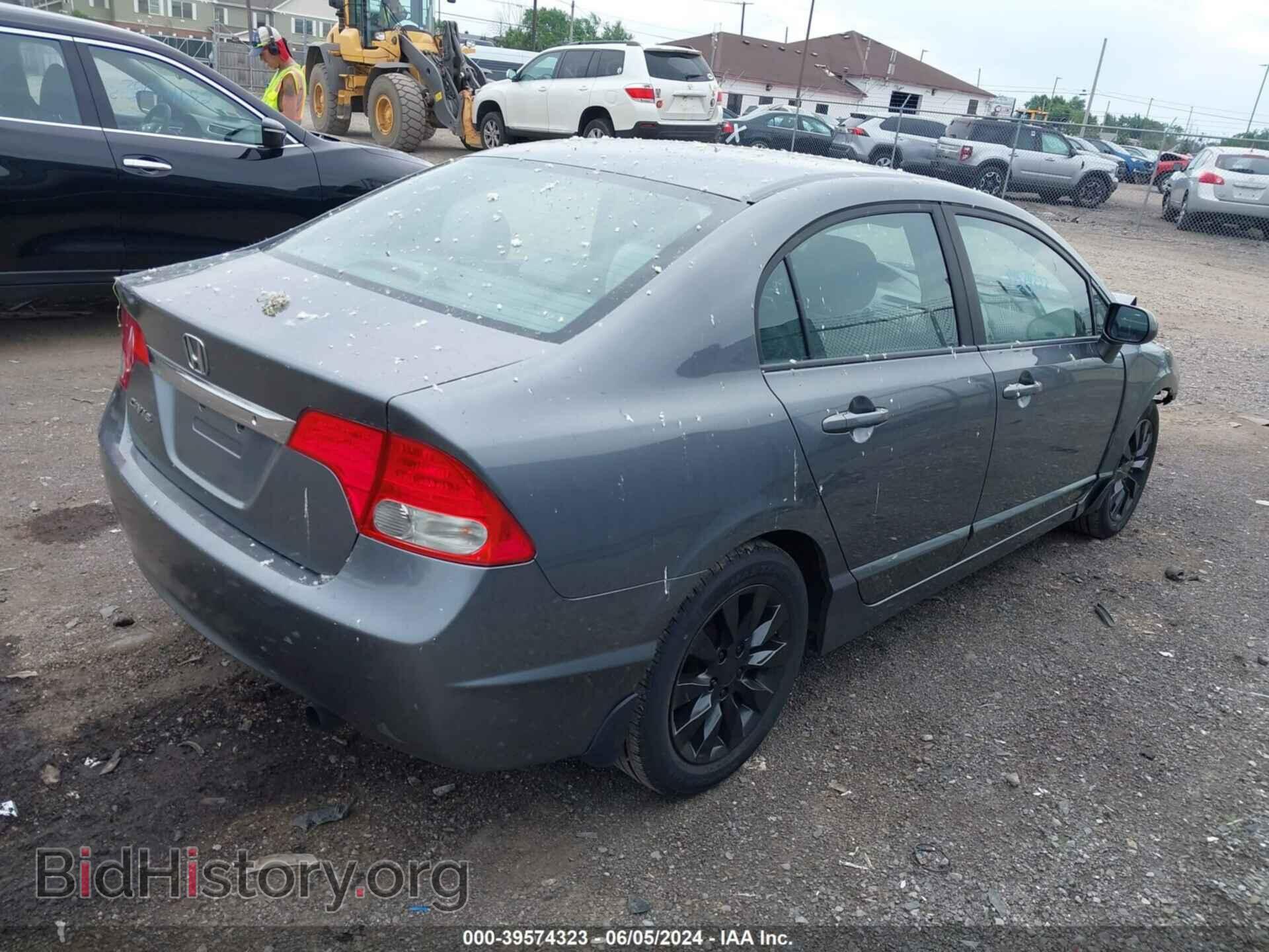 2010 HONDA CIVIC - VIN: 19XFA1F8XAE028293 - Фото 4
