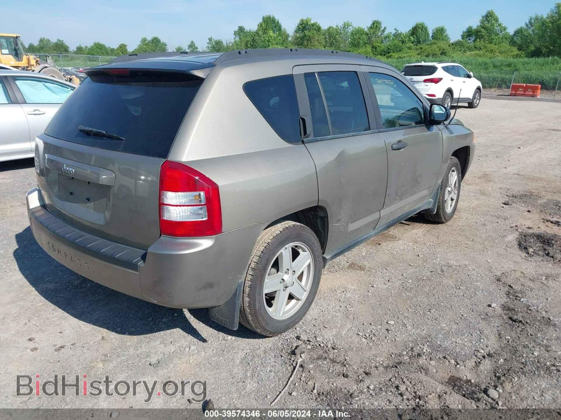 2007 JEEP COMPASS - VIN: 1J8FT47WX7D158523 - Фото 4
