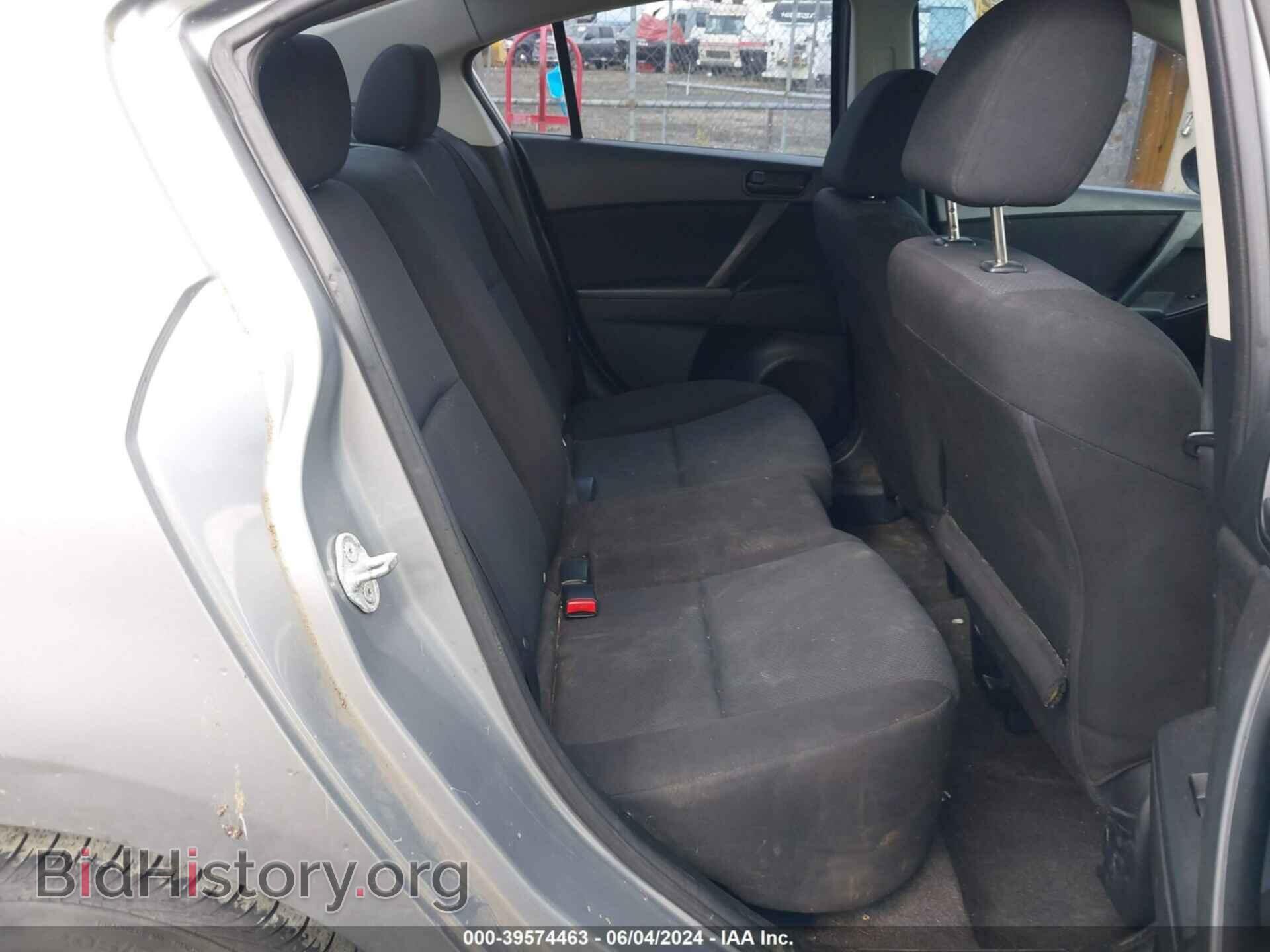 2011 MAZDA MAZDA3 - VIN: JM1BL1UG4B1422170 - Фото 8