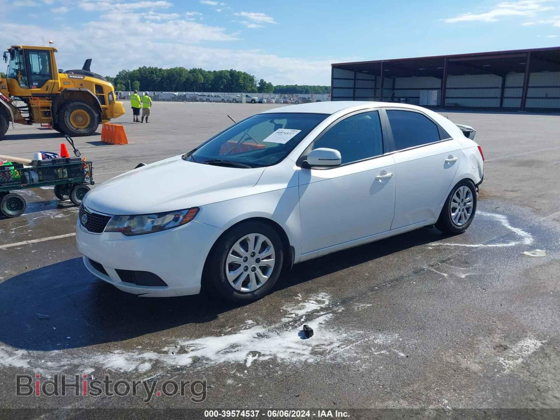 2013 KIA FORTE - VIN: KNAFU4A24D5713141 - Фото 2