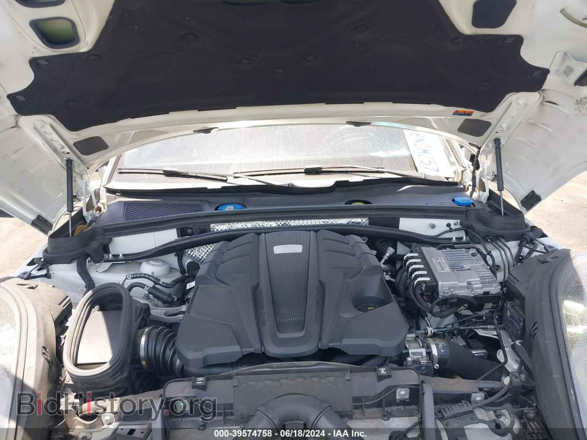 2020 PORSCHE MACAN - VIN: WP1AB2A50LLB32407 - Photo 10