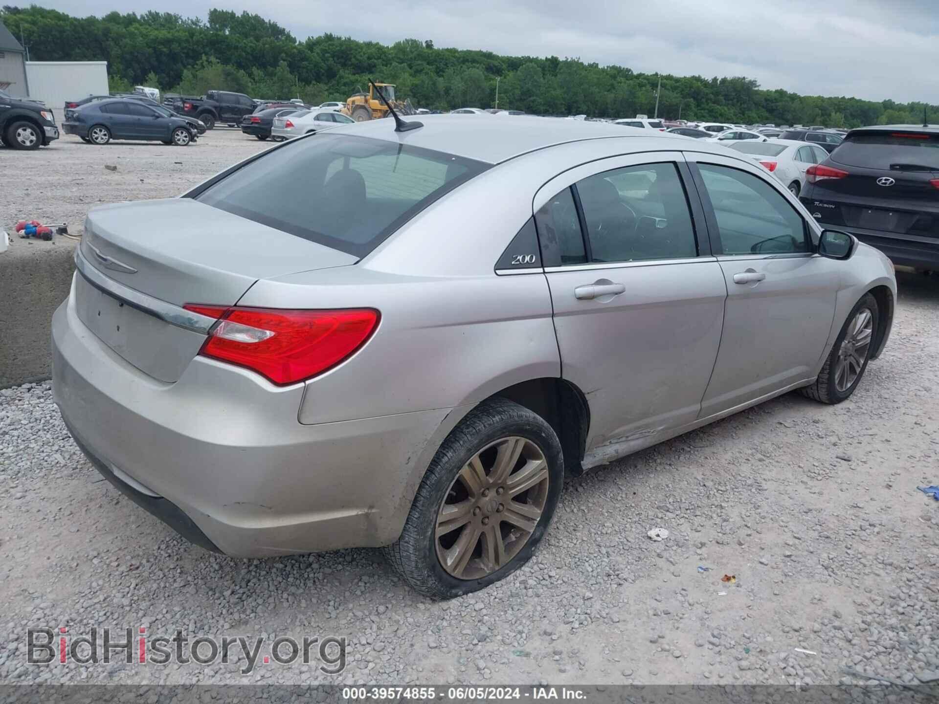 2012 CHRYSLER 200 - VIN: 1C3CCBBB5CN176486 - Фото 4