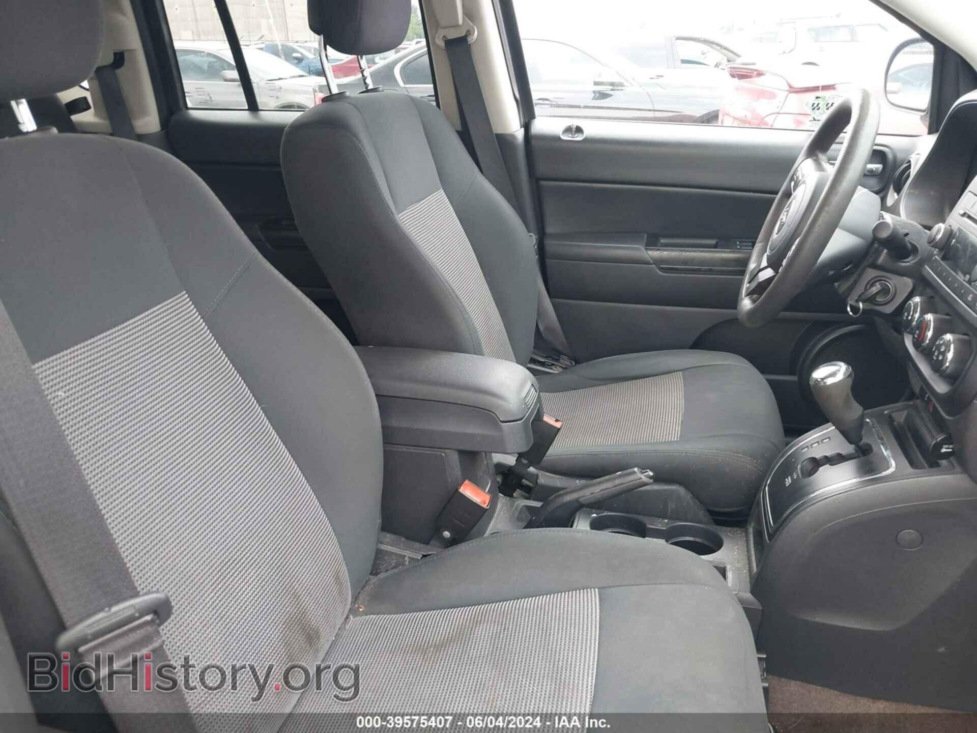 2014 JEEP COMPASS - VIN: 1C4NJCBA9ED801407 - Photo 5