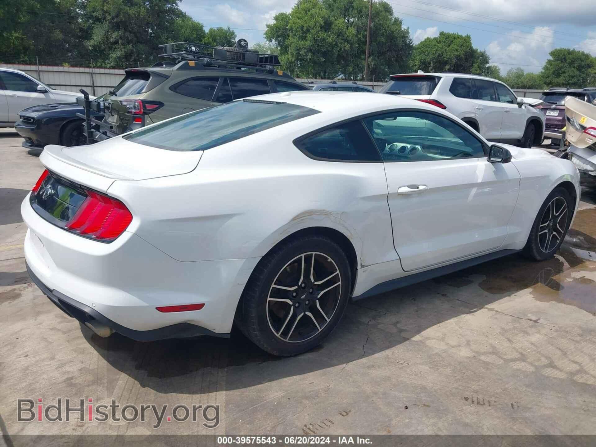2018 FORD MUSTANG - VIN: 1FA6P8TH8J5115588 - Фото 4