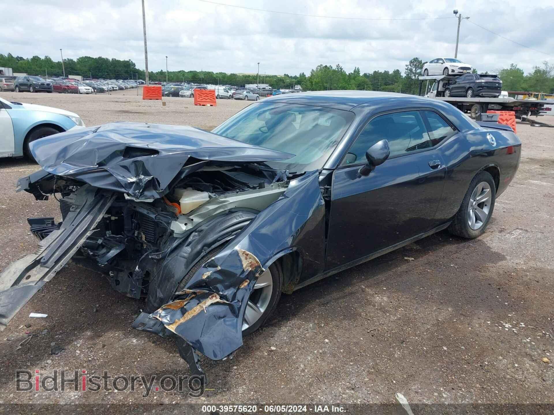 2018 DODGE CHALLENGER - VIN: 2C3CDZAG4JH305147 - Фото 2