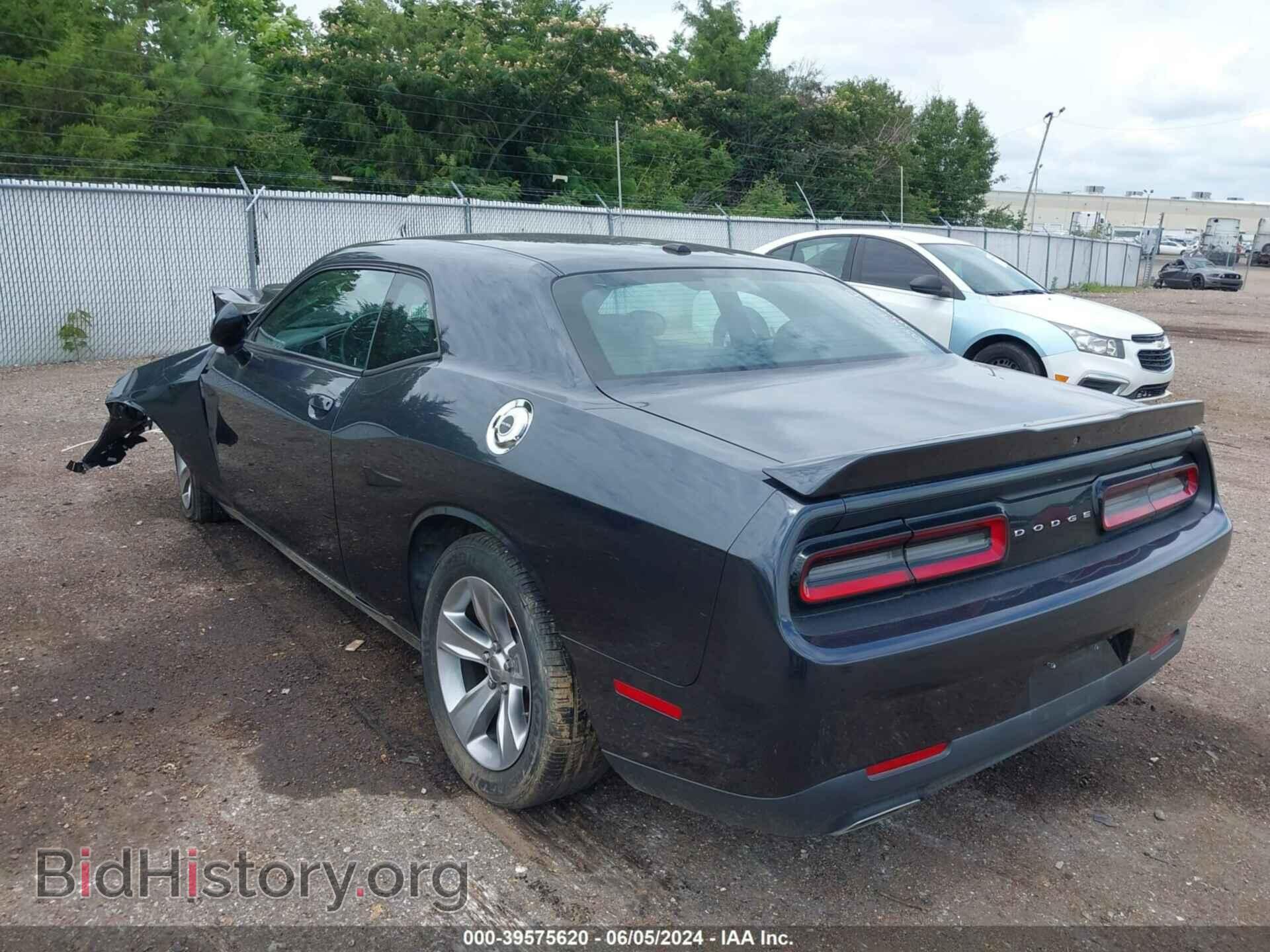 2018 DODGE CHALLENGER - VIN: 2C3CDZAG4JH305147 - Фото 3
