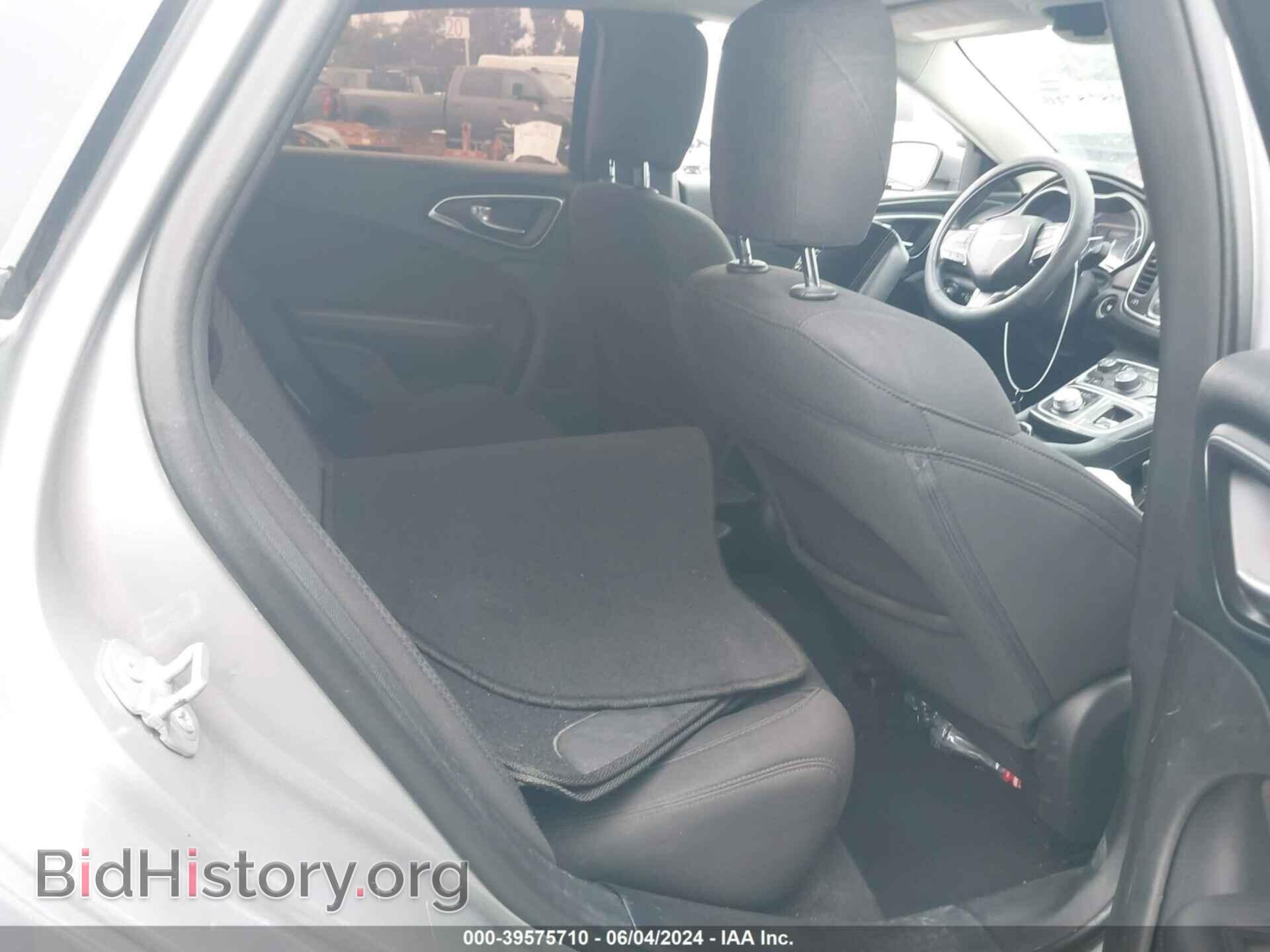 2015 CHRYSLER 200 - VIN: 1C3CCCAB0FN603679 - Фото 8