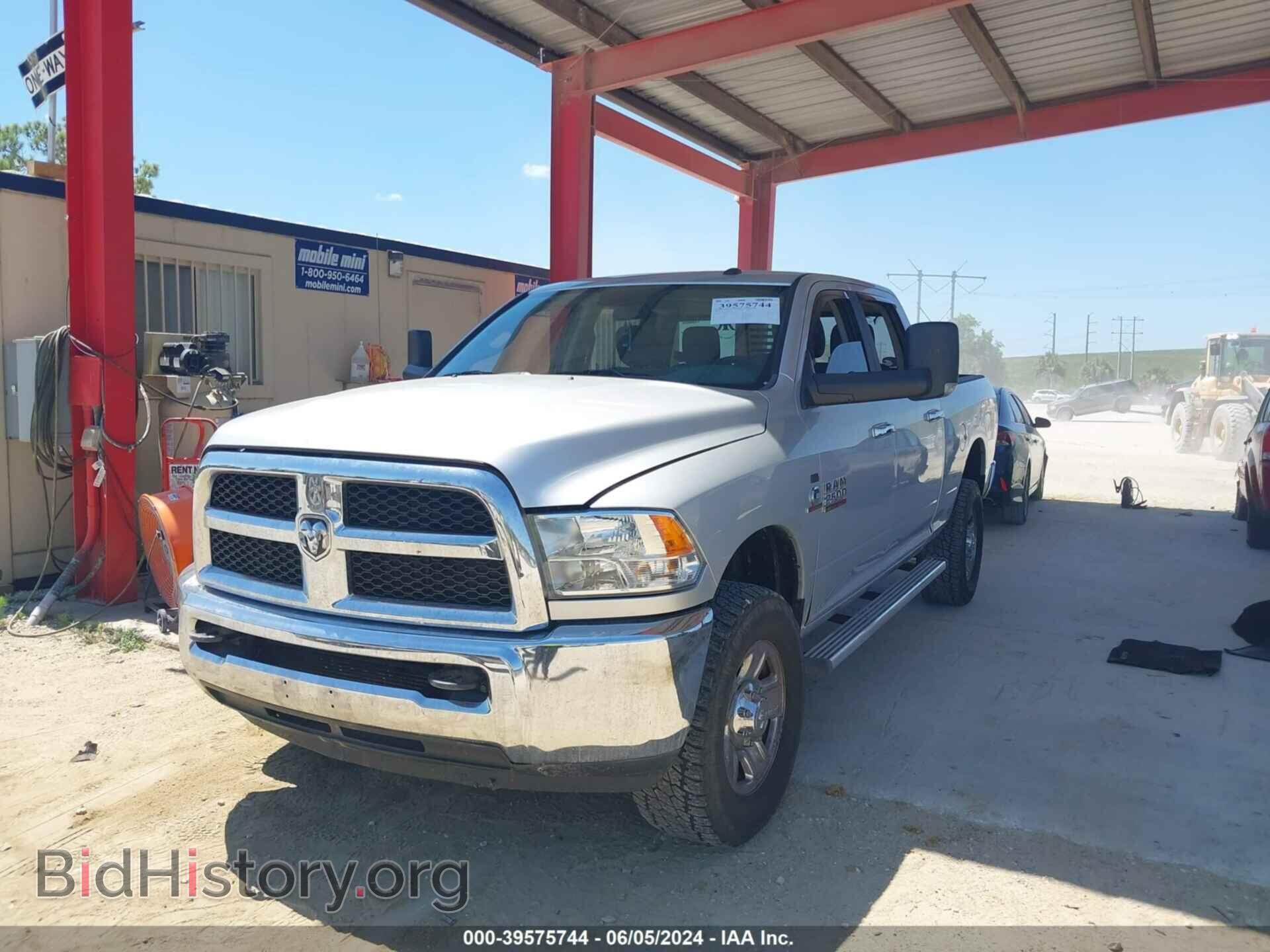 2018 RAM 2500 - VIN: 3C6UR5DL3JG398205 - Photo 2