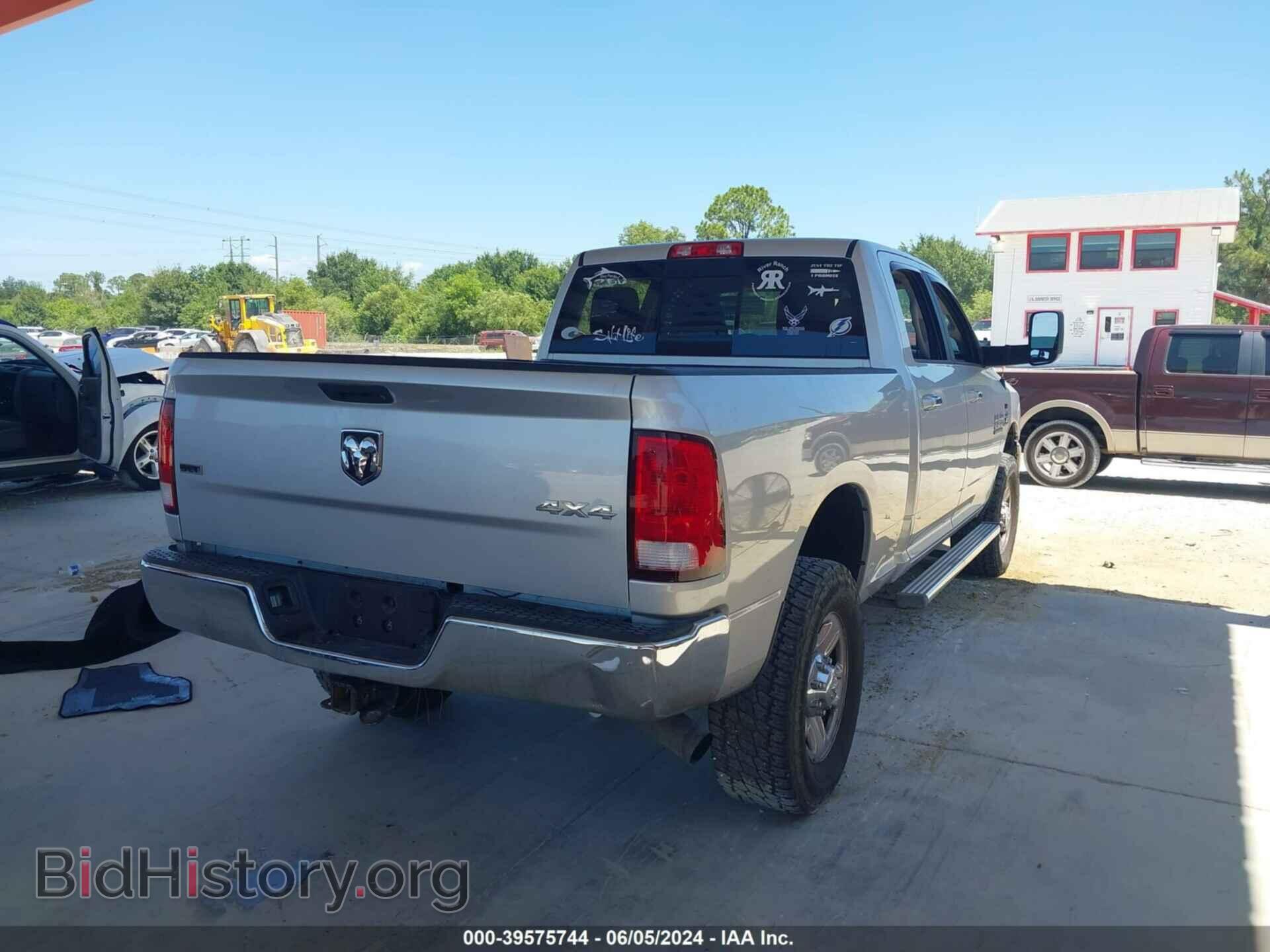 2018 RAM 2500 - VIN: 3C6UR5DL3JG398205 - Photo 4