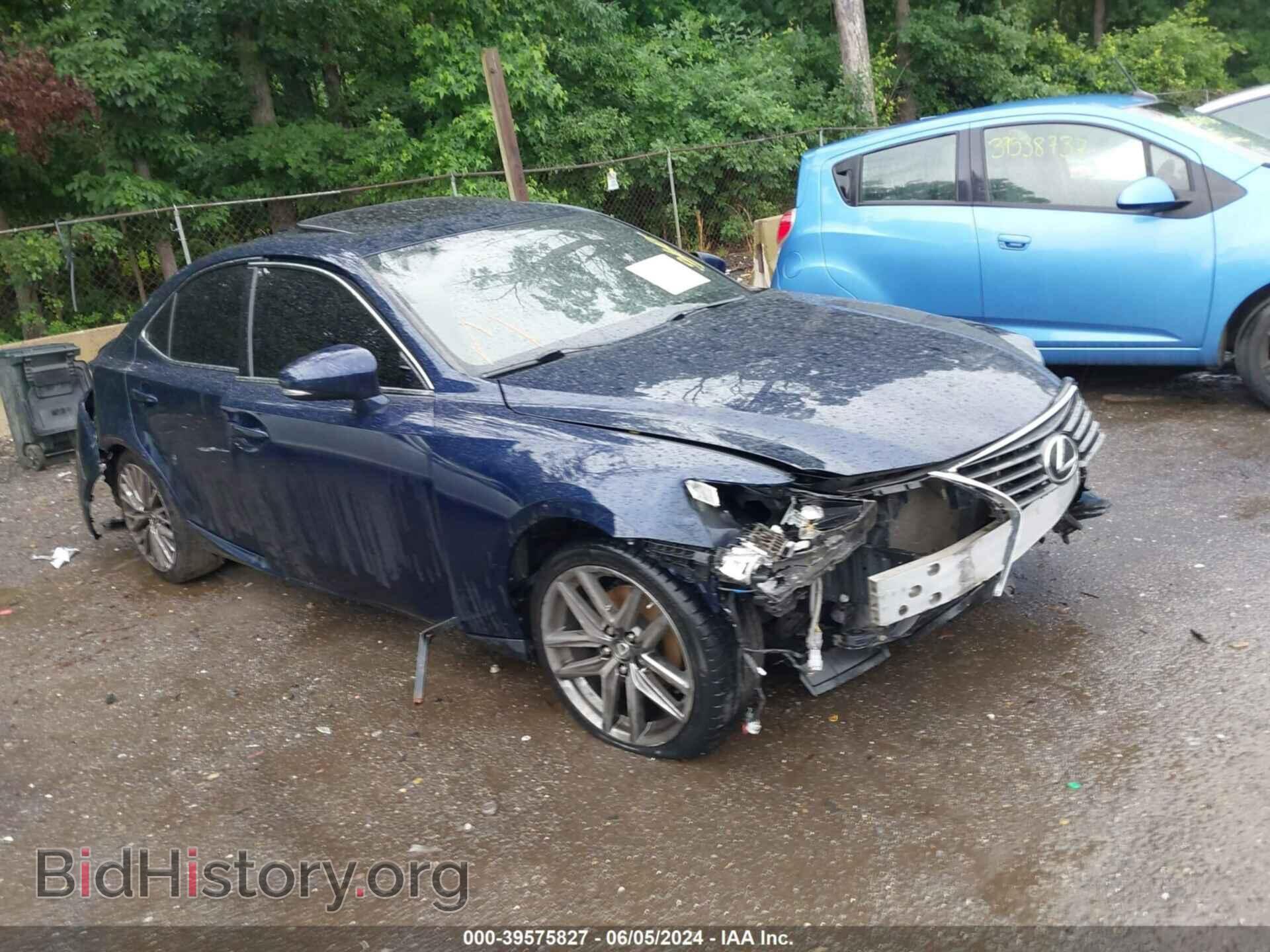 Фотография JTHCF1D29E5000374 - LEXUS IS 250 2014
