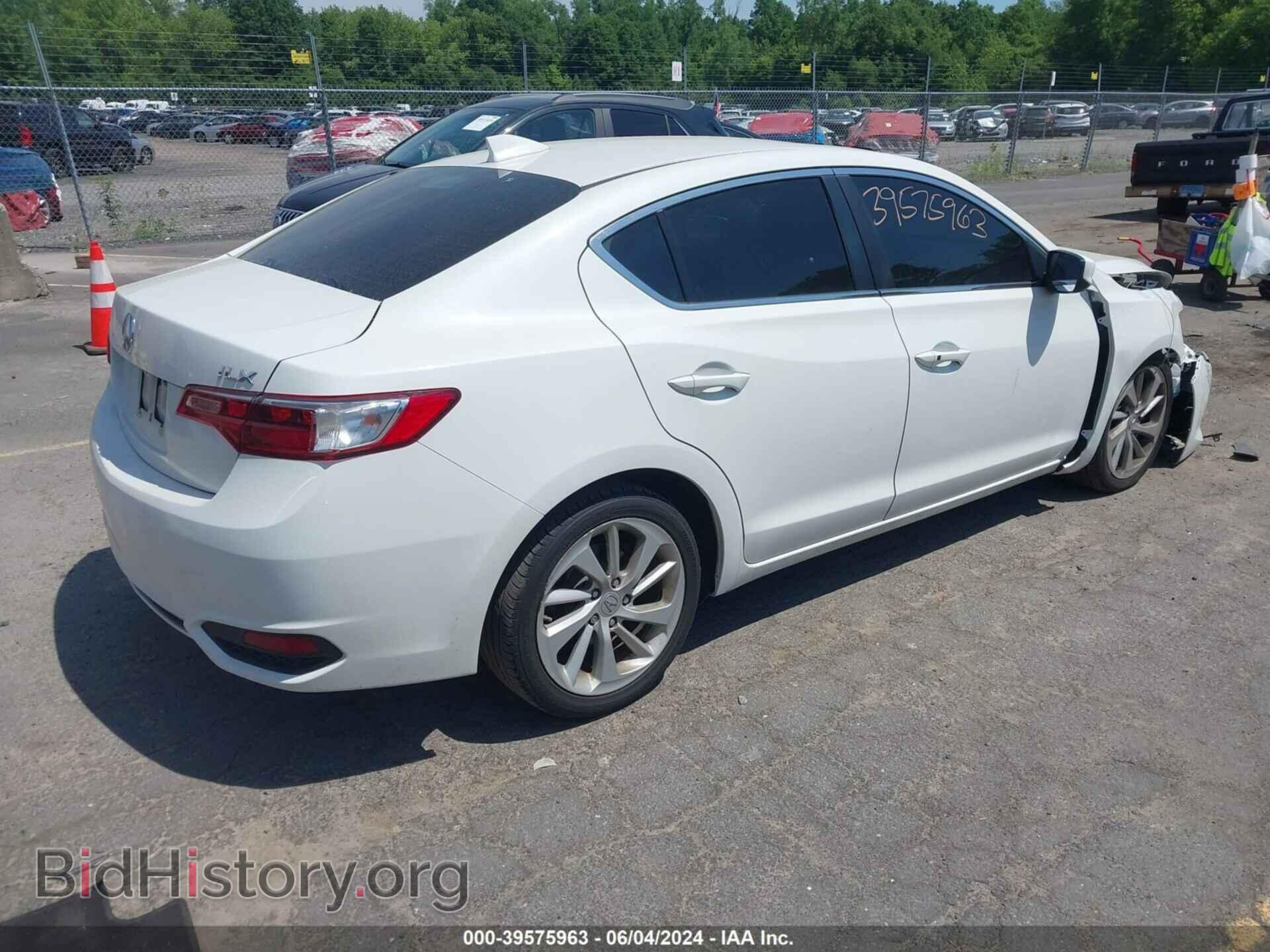 2018 ACURA ILX - VIN: 19UDE2F32JA003060 - Фото 4