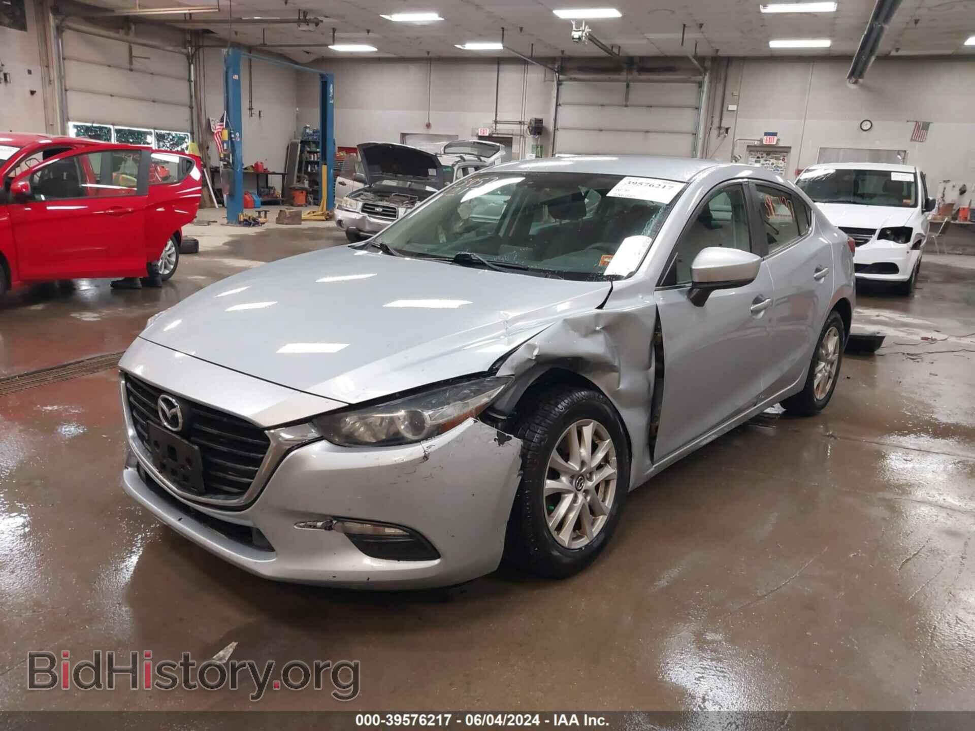 2017 MAZDA MAZDA3 - VIN: 3MZBN1U73HM133980 - Фото 2