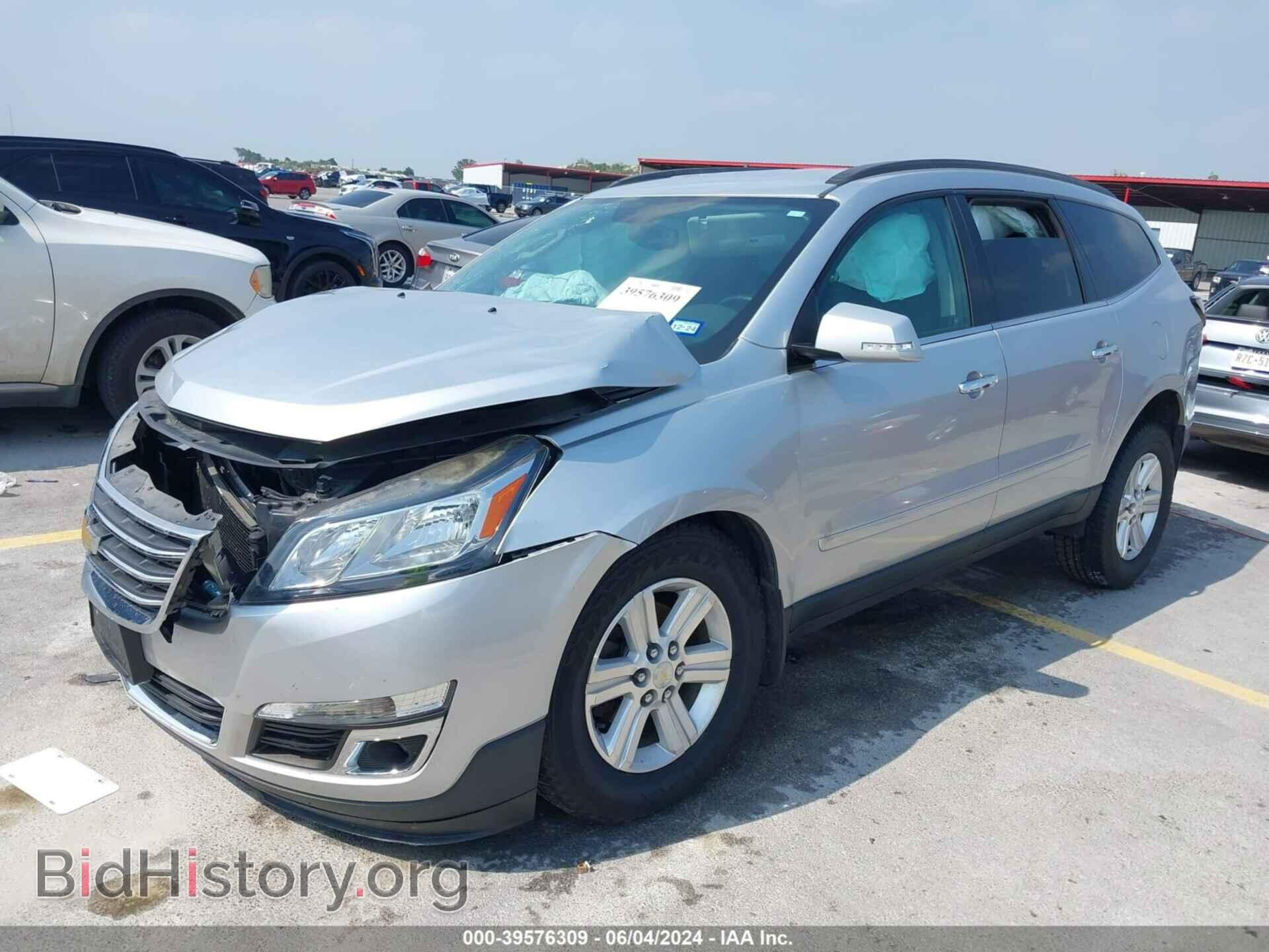 2014 CHEVROLET TRAVERSE - VIN: 1GNKVHKD7EJ152617 - Фото 2