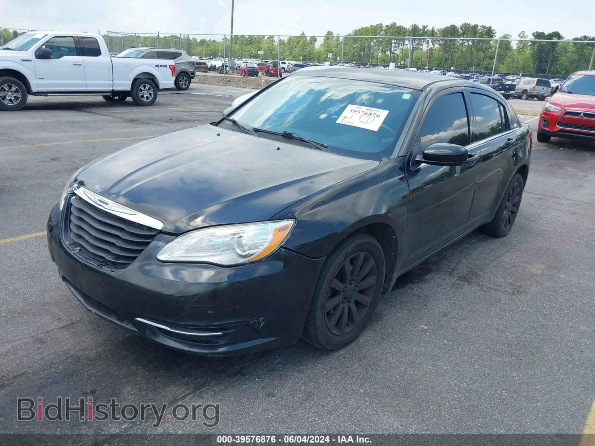 2013 CHRYSLER 200 - VIN: 1C3CCBBB6DN763944 - Фото 2