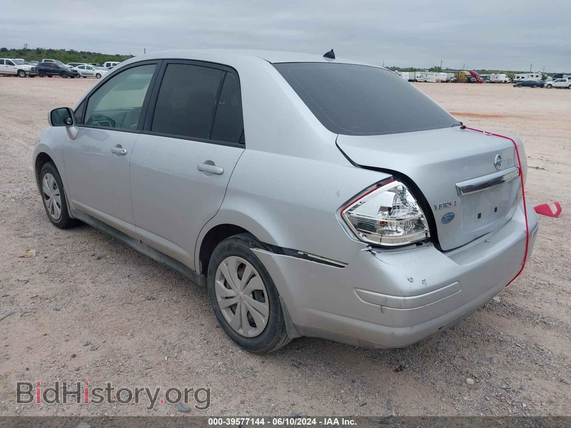 2009 NISSAN VERSA - VIN: 3N1BC11E09L404225 - Фото 3