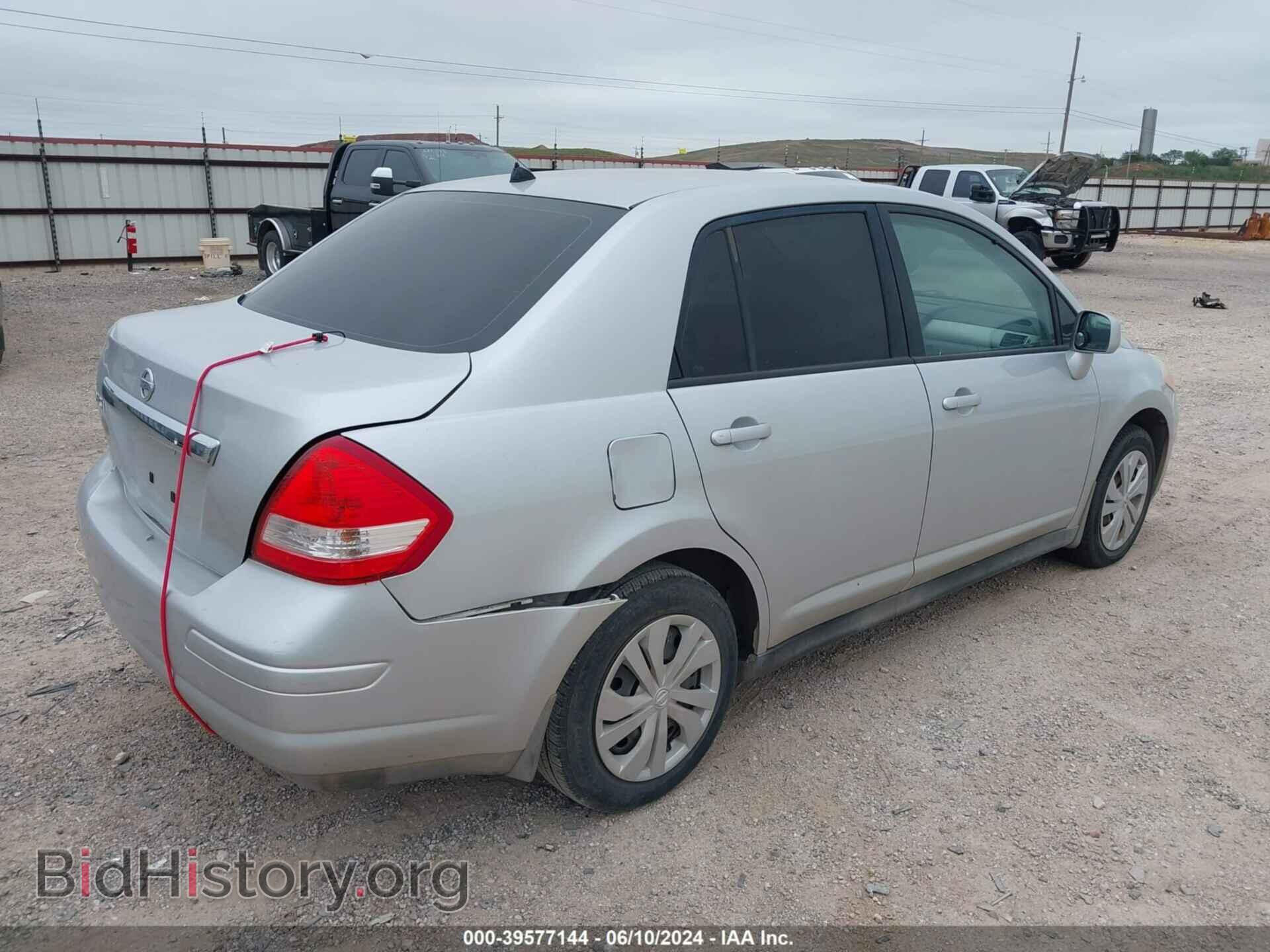 2009 NISSAN VERSA - VIN: 3N1BC11E09L404225 - Фото 4
