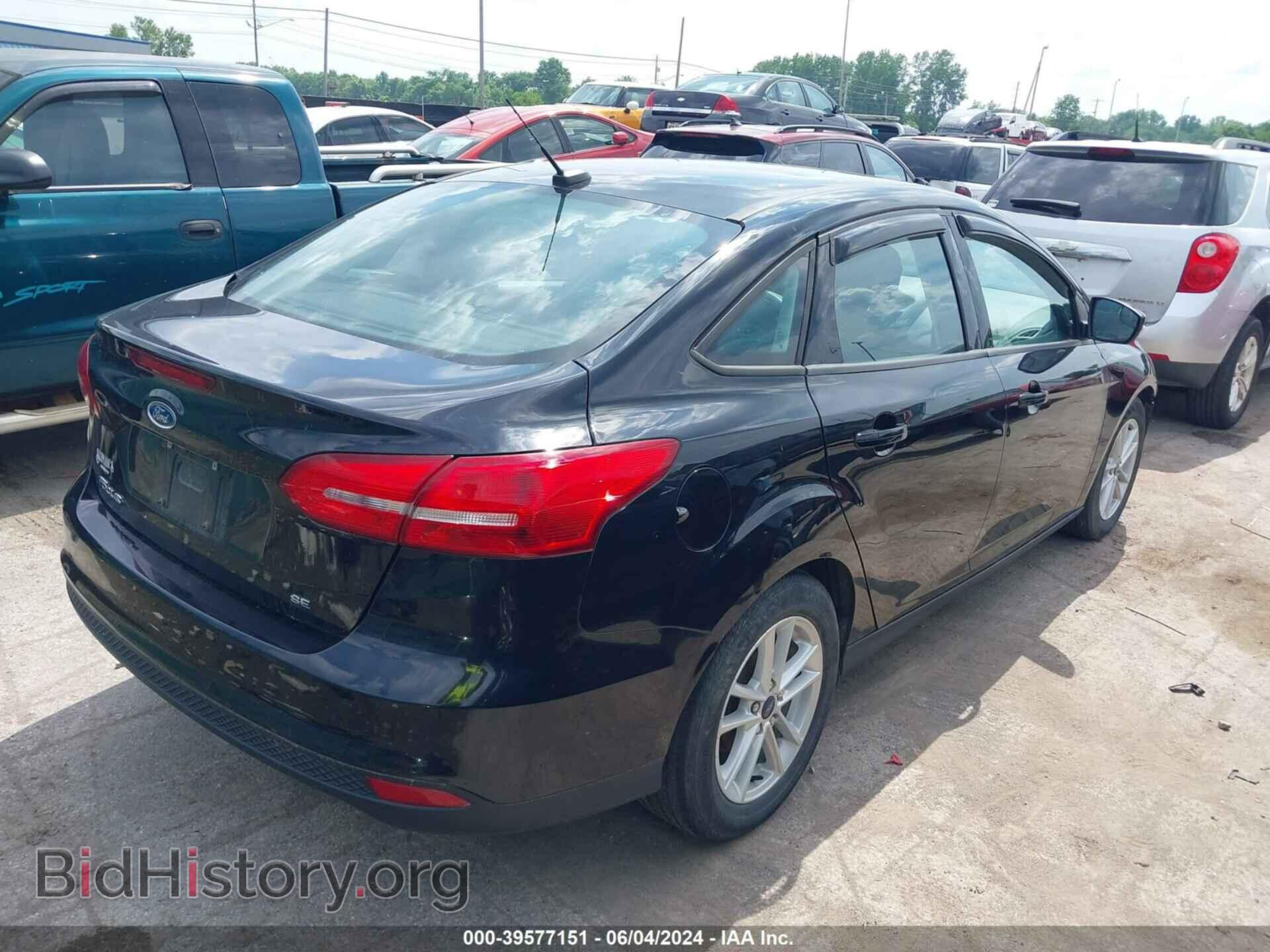 2017 FORD FOCUS - VIN: 1FADP3F23HL275921 - Фото 4