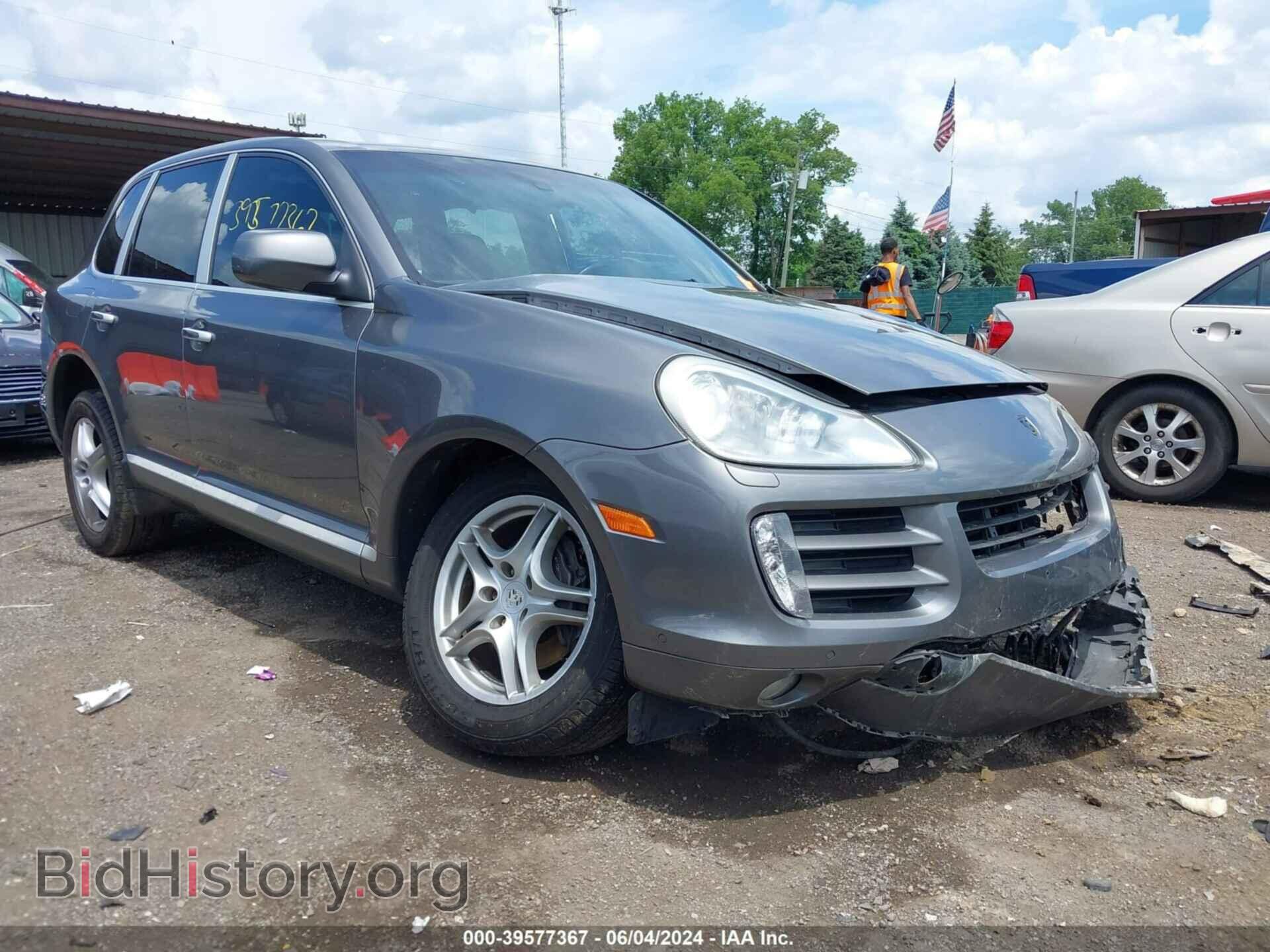 Photo WP1AA2AP8ALA07284 - PORSCHE CAYENNE 2010