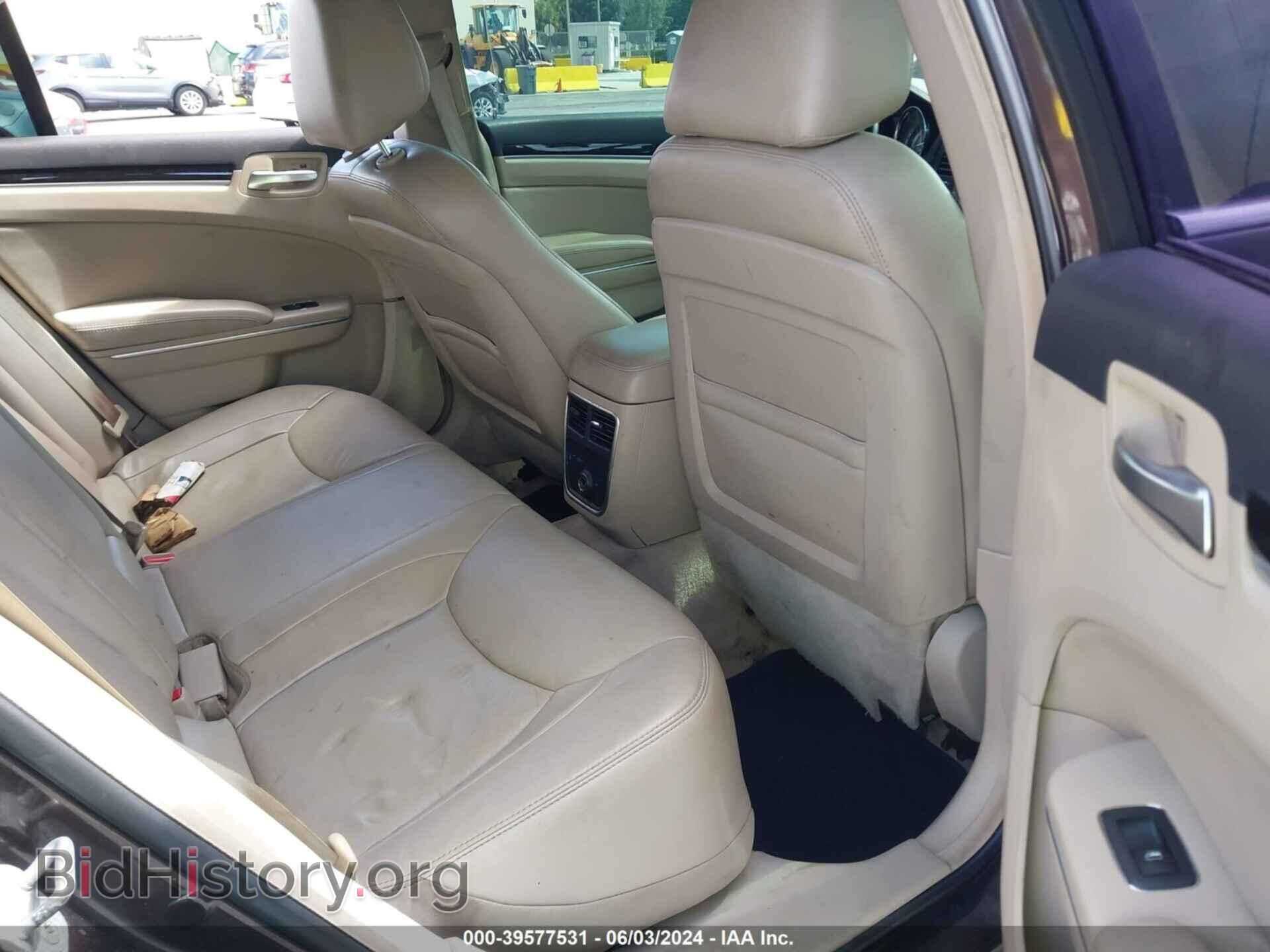 2012 CHRYSLER 300 - VIN: 2C3CCACG5CH251524 - Фото 8