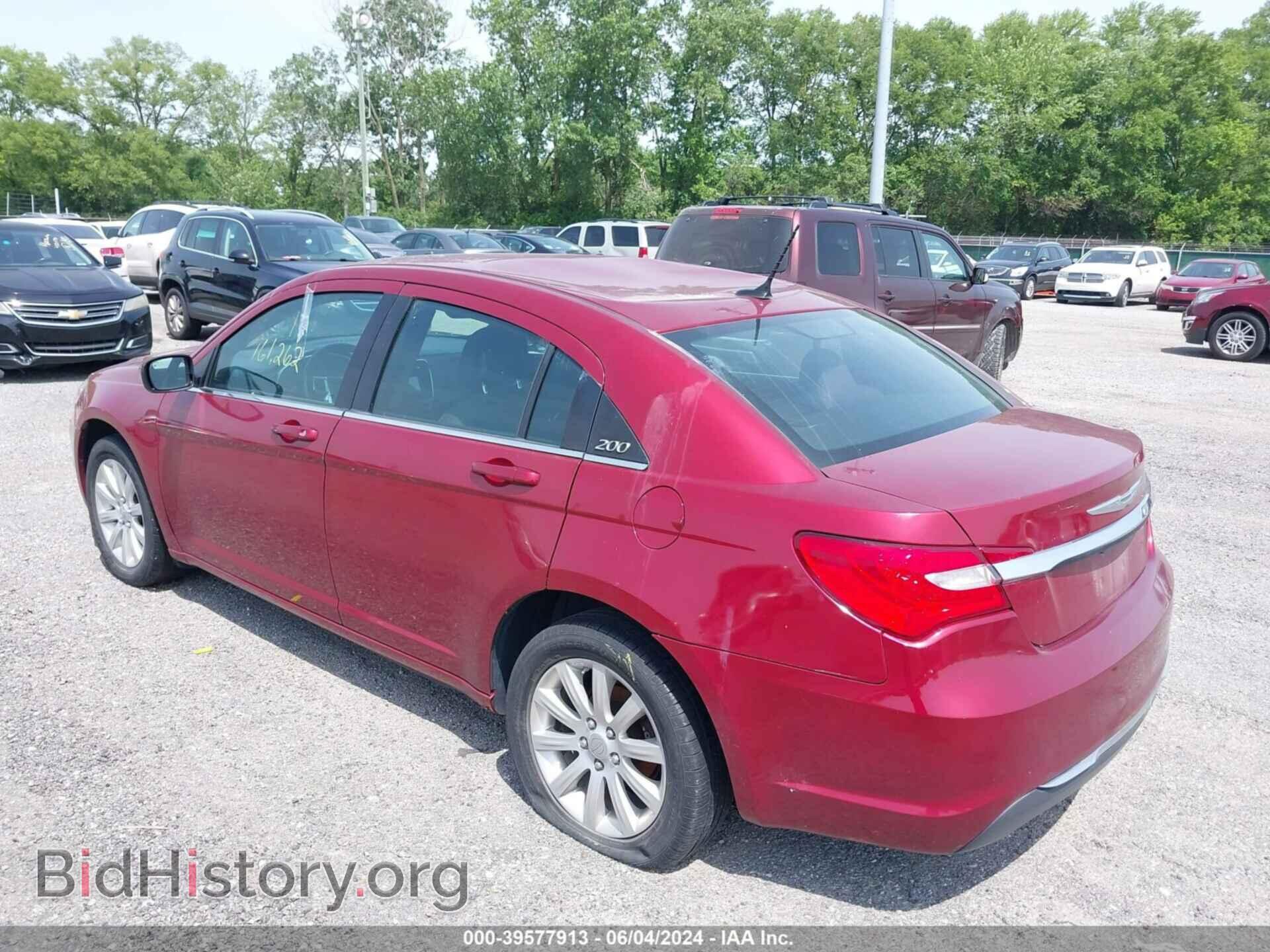 2013 CHRYSLER 200 - VIN: 1C3CCBBB2DN764704 - Фото 3