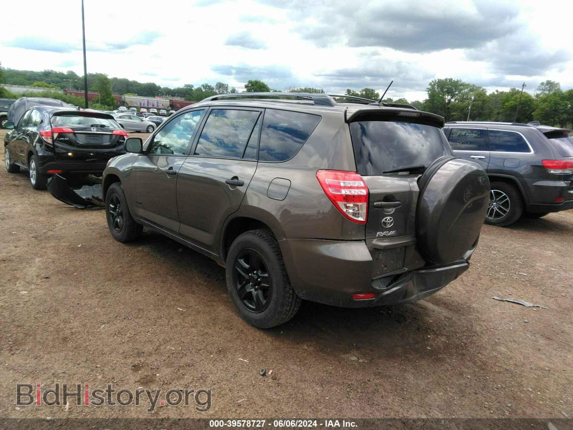 2011 TOYOTA RAV4 - VIN: 2T3BF4DV1BW134745 - Фото 3
