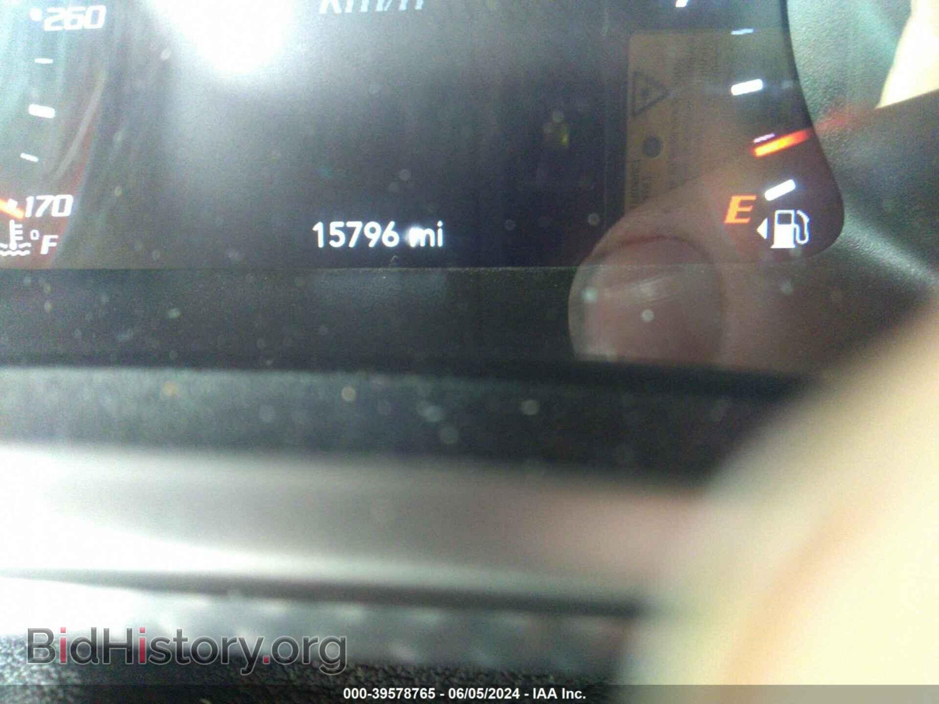 2018 DODGE CHALLENGER - VIN: 2C3CDZC97JH130634 - Фото 16