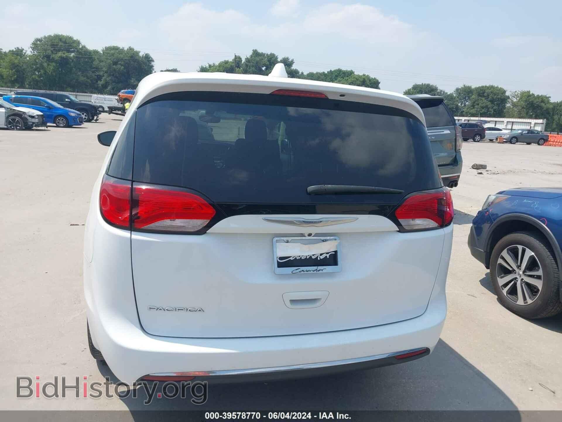 2017 CHRYSLER PACIFICA - VIN: 2C4RC1BG4HR811283 - Фото 16