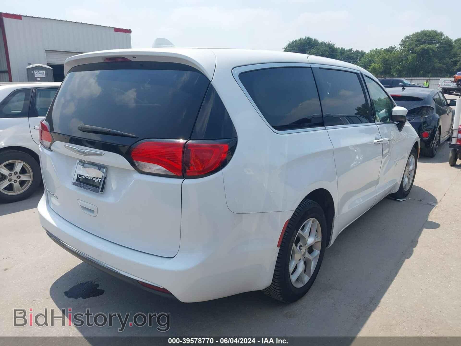 2017 CHRYSLER PACIFICA - VIN: 2C4RC1BG4HR811283 - Фото 4