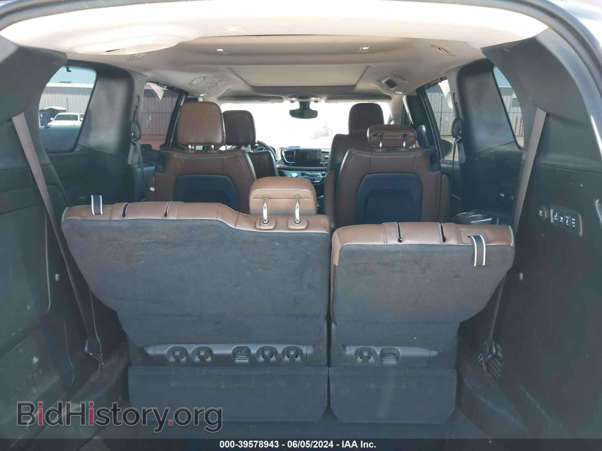 2017 CHRYSLER PACIFICA - VIN: 2C4RC1GGXHR504273 - Photo 8
