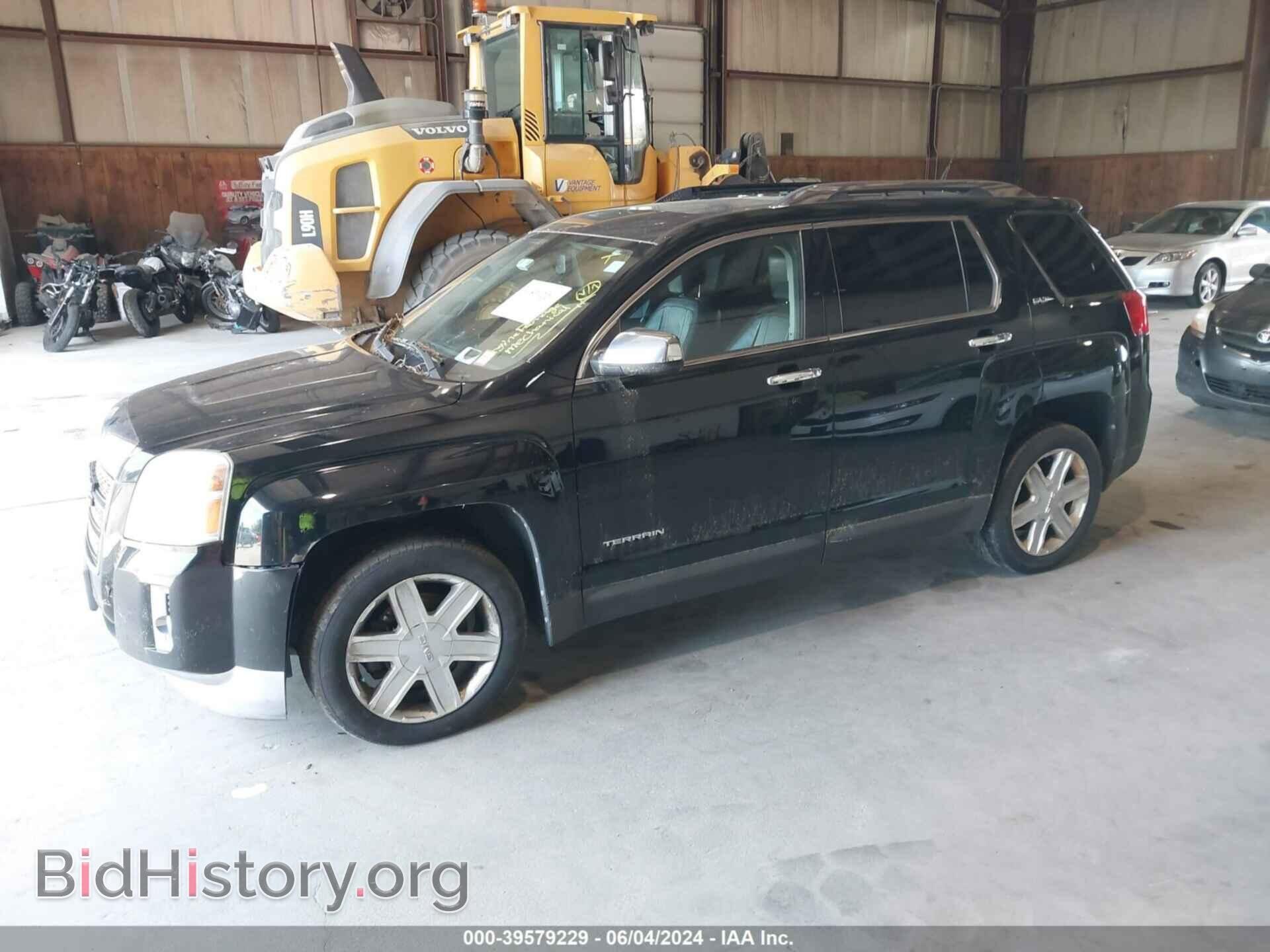 2011 GMC TERRAIN - VIN: 2CTFLXEC1B6416523 - Photo 2