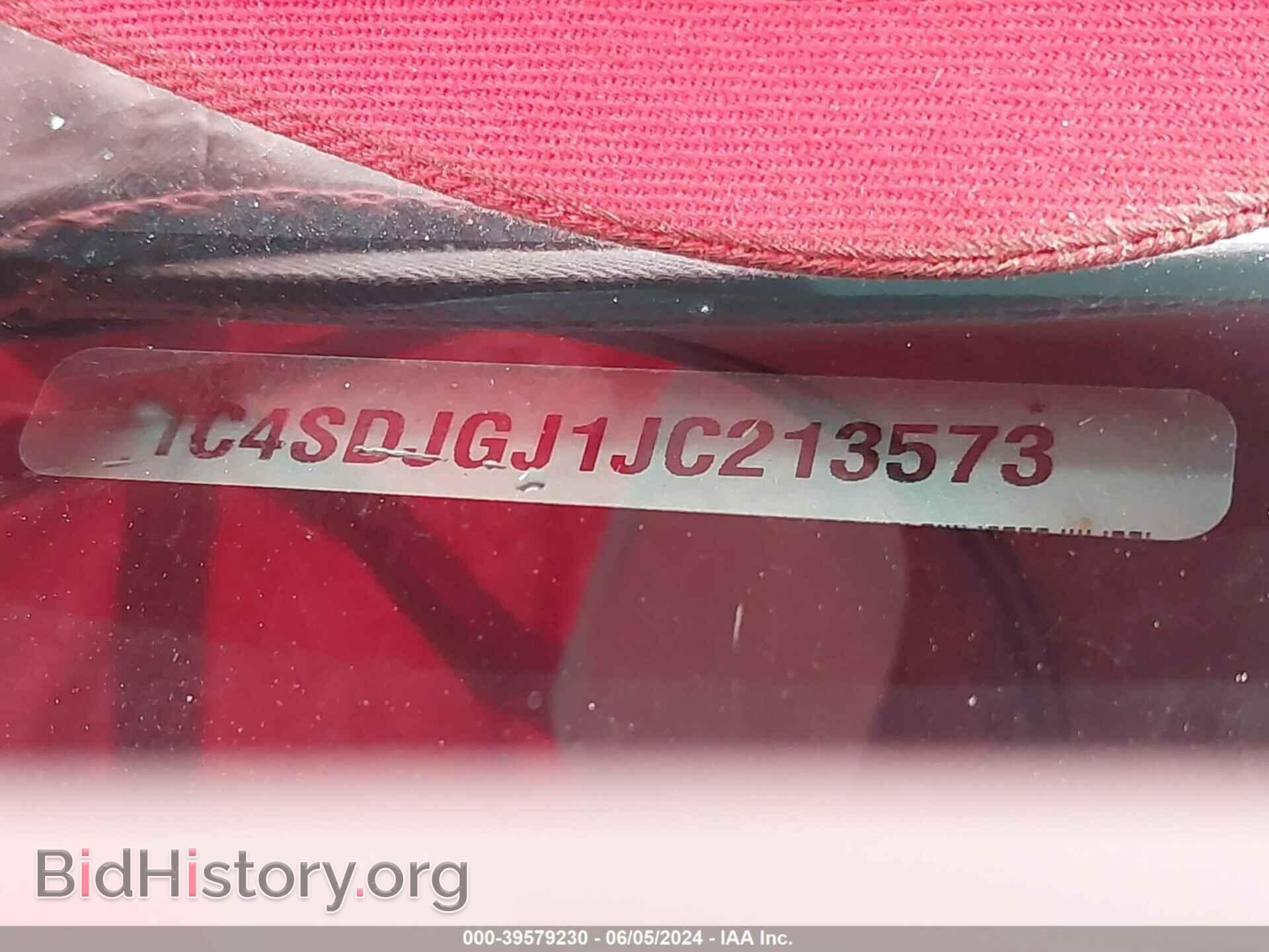 2018 DODGE DURANGO - VIN: 1C4SDJGJ1JC213573 - Фото 9