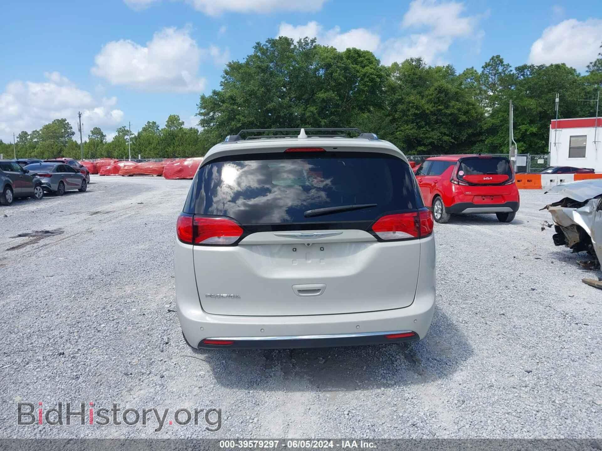 2017 CHRYSLER PACIFICA - VIN: 2C4RC1EG7HR659415 - Фото 17