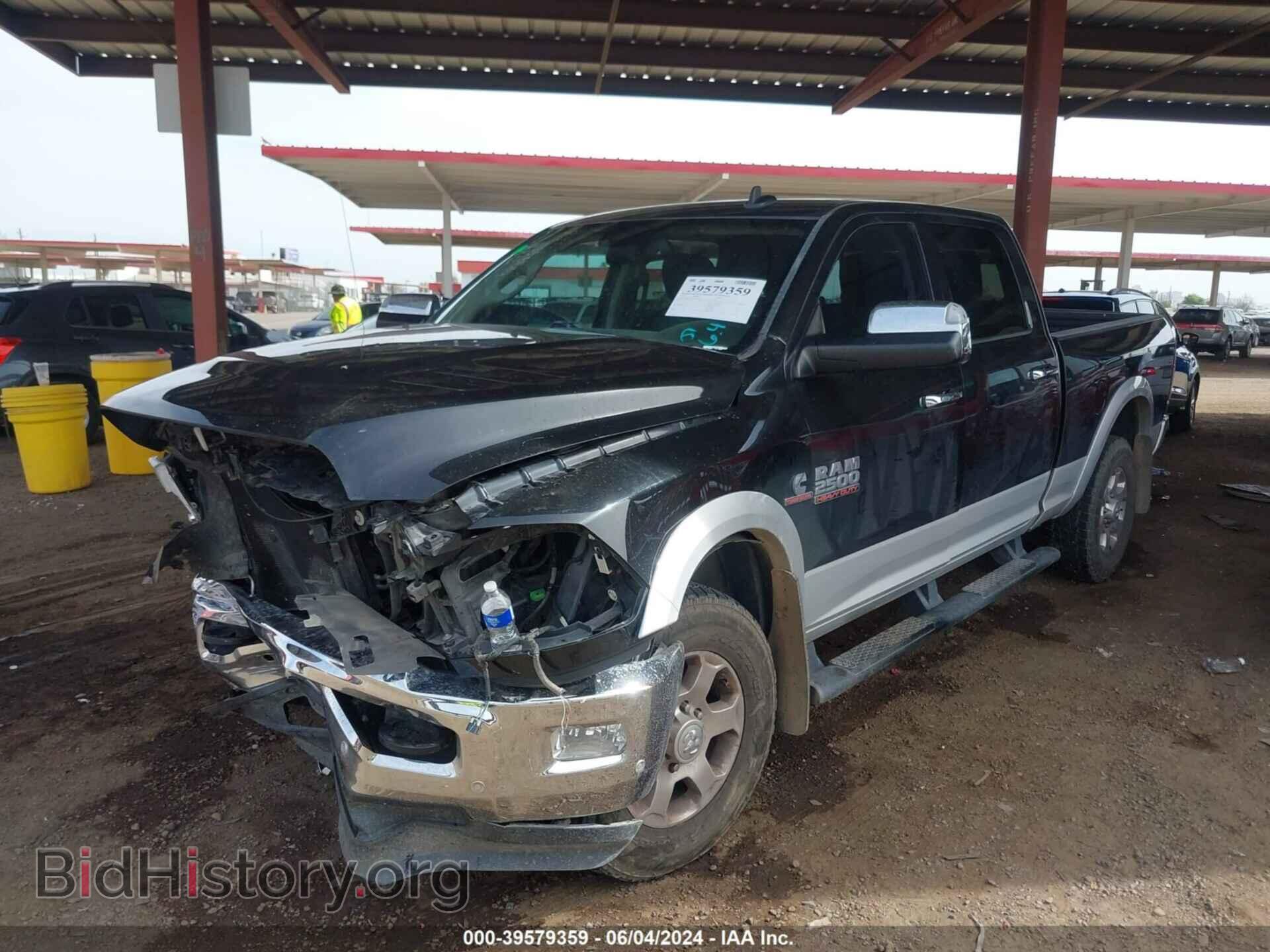 2018 RAM 2500 - VIN: 3C6UR4DL3JG169517 - Фото 2