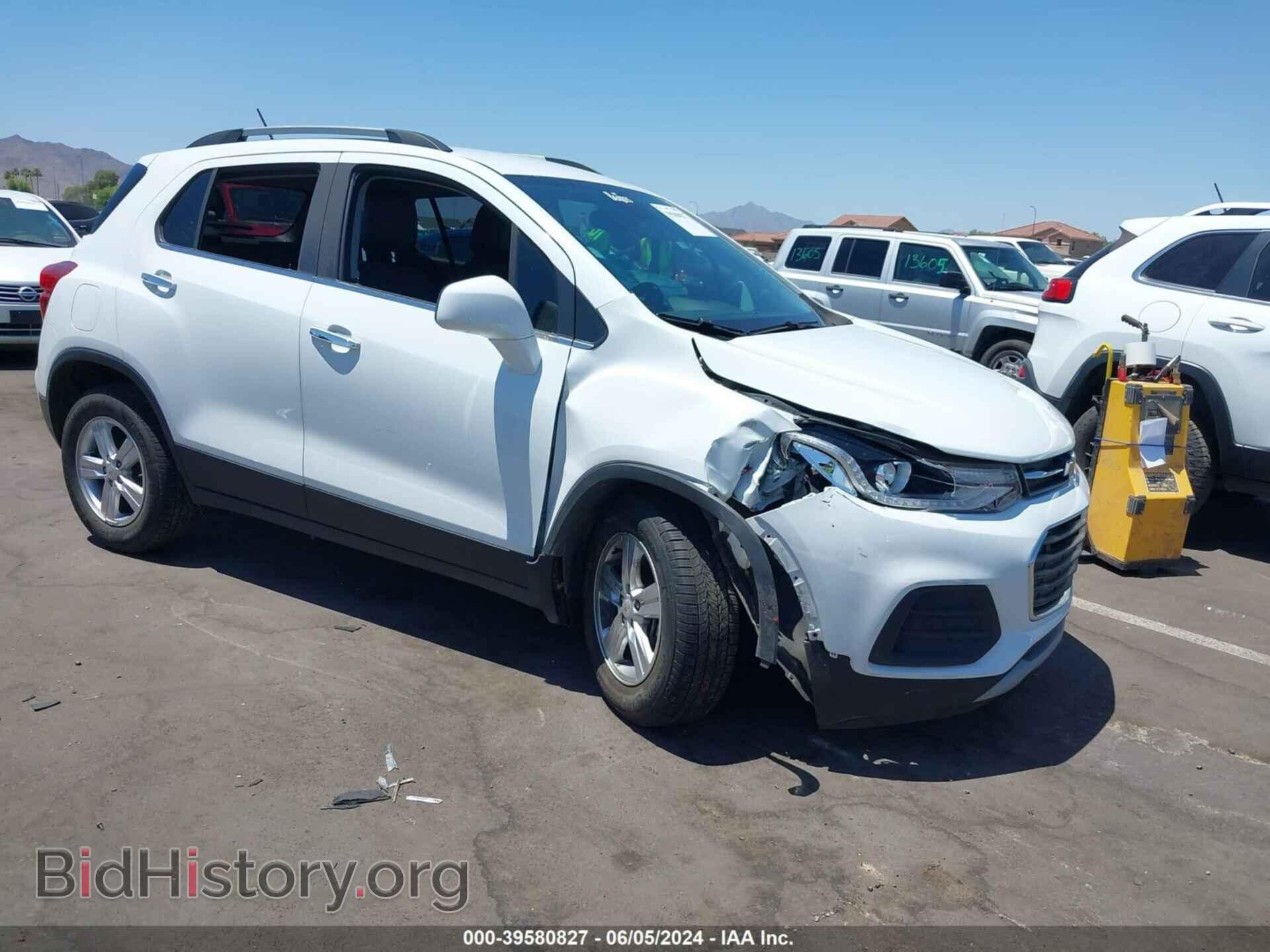 Фотография KL7CJLSB2JB513375 - CHEVROLET TRAX 2018