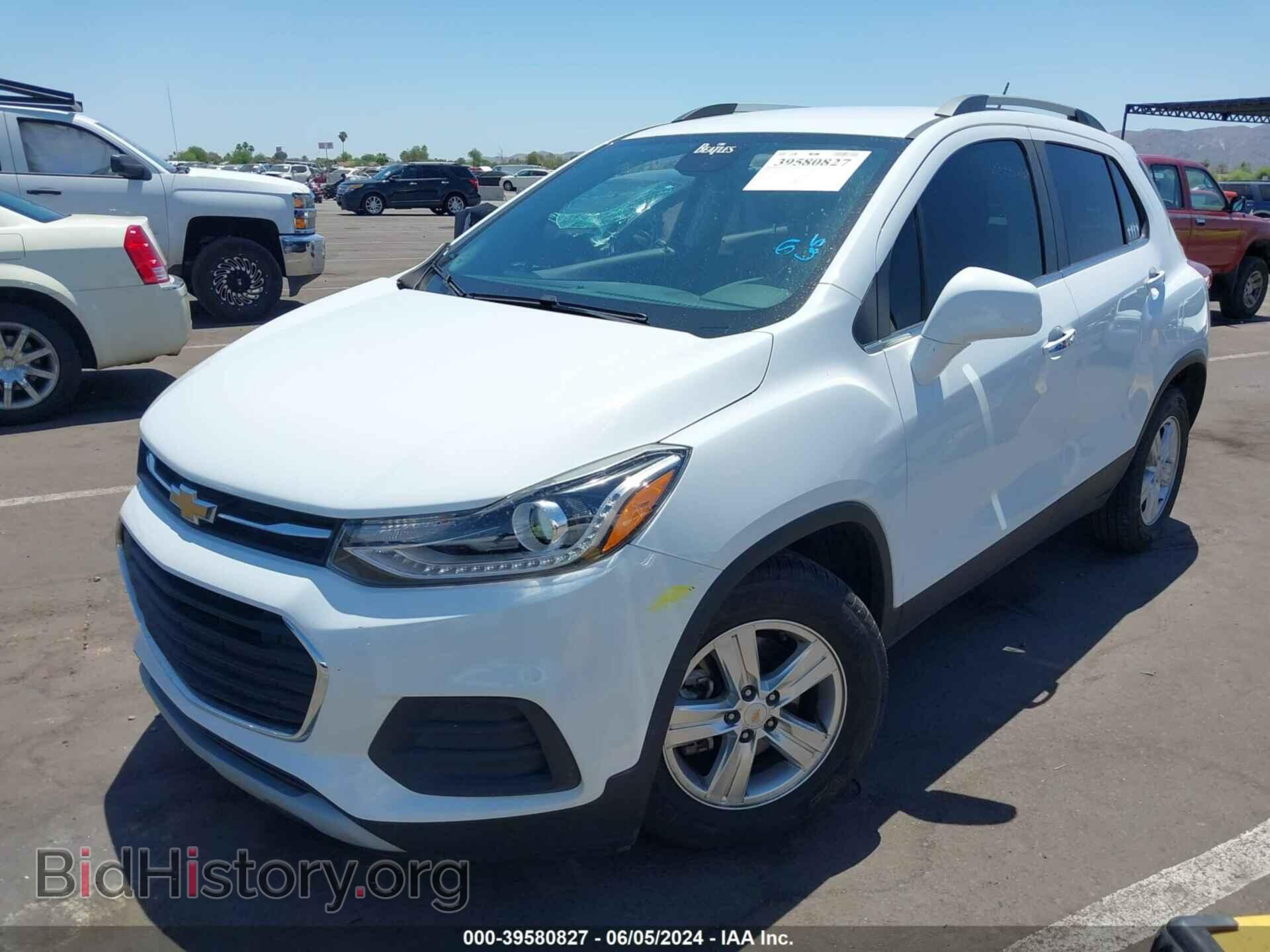 2018 CHEVROLET TRAX - VIN: KL7CJLSB2JB513375 - Фото 2