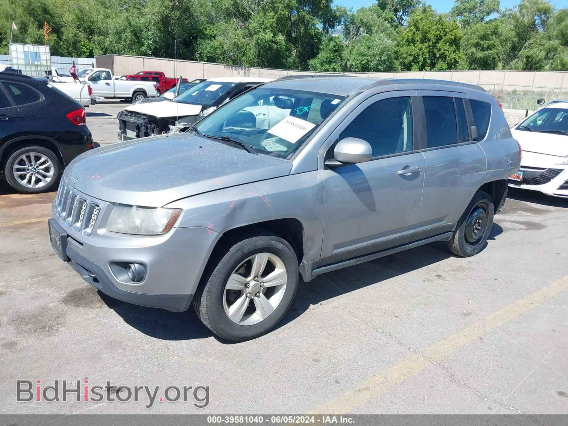 2014 JEEP COMPASS - VIN: 1C4NJDEB4ED739201 - Photo 2