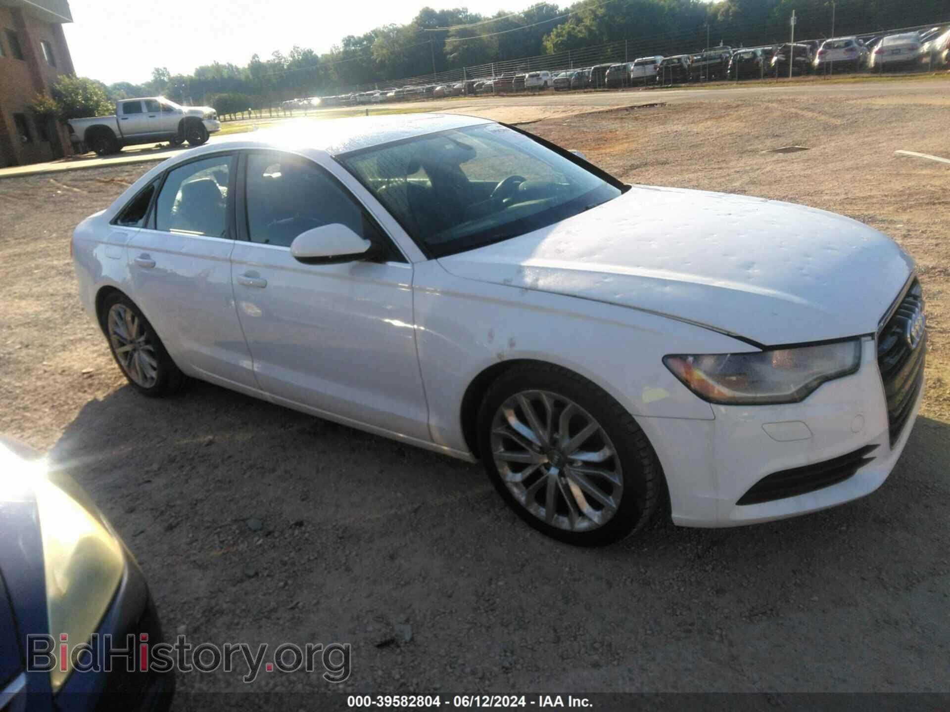 Photo WAUCFAFC5DN152512 - AUDI A6 2013