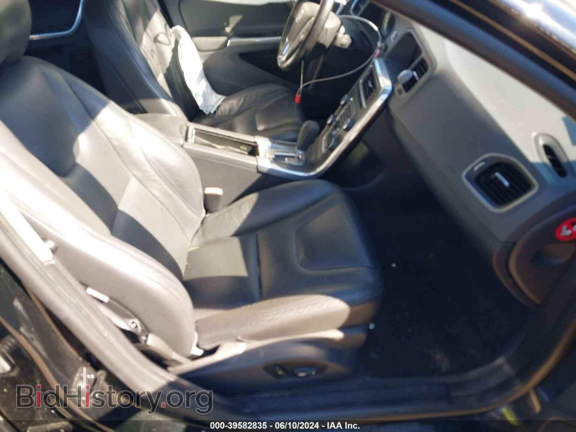 2012 VOLVO S60 - VIN: YV1622FS3C2136120 - Фото 5