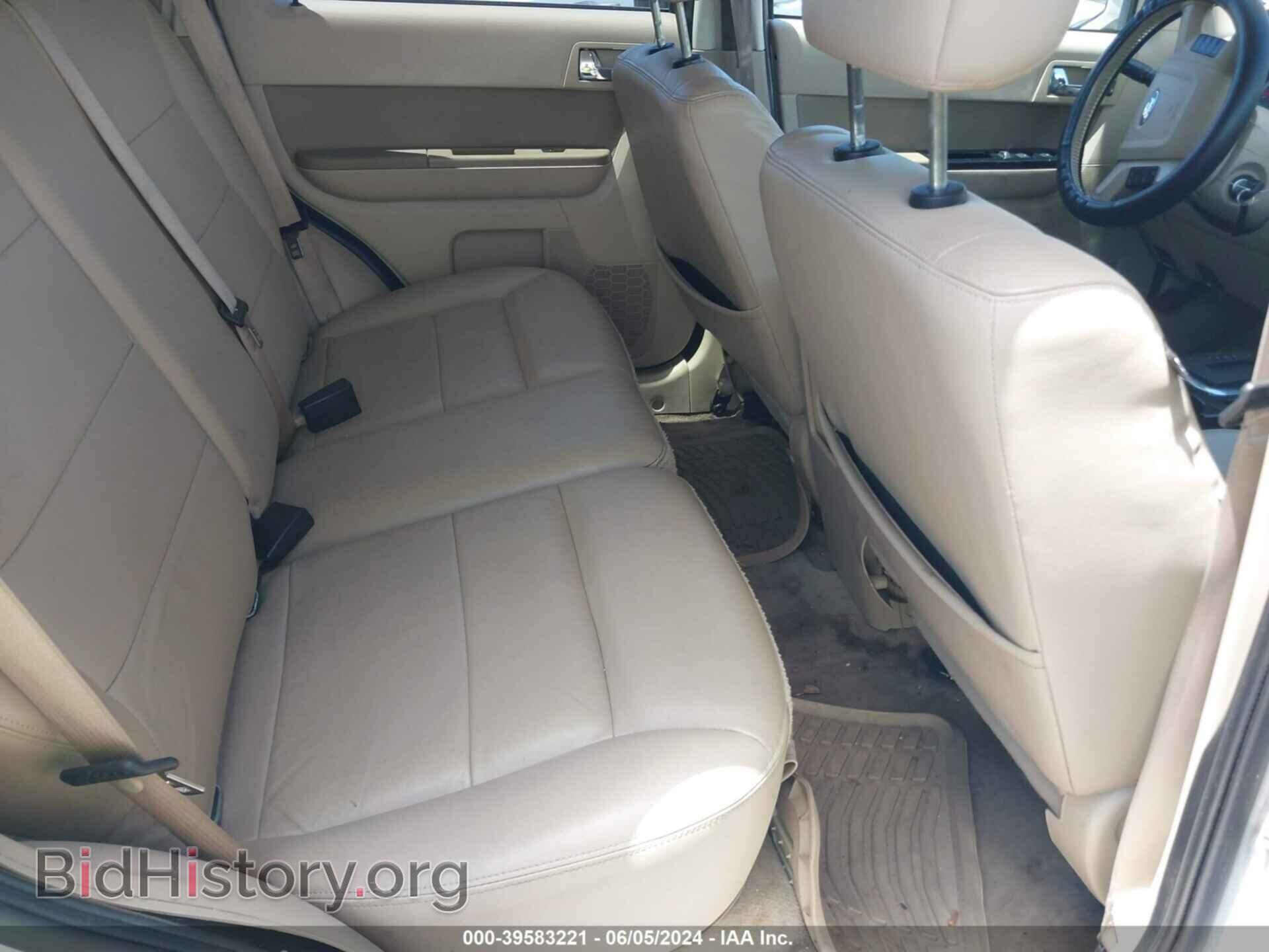 2011 FORD ESCAPE - VIN: 1FMCU0E73BKA91033 - Фото 8