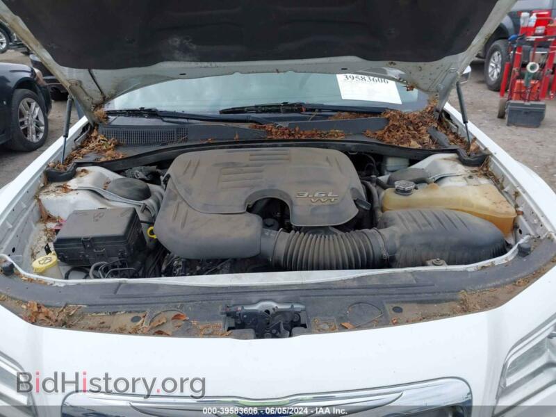 2012 Chrysler 300 (VIN 2C3CCACG6CH308510) — фото 10 из 11