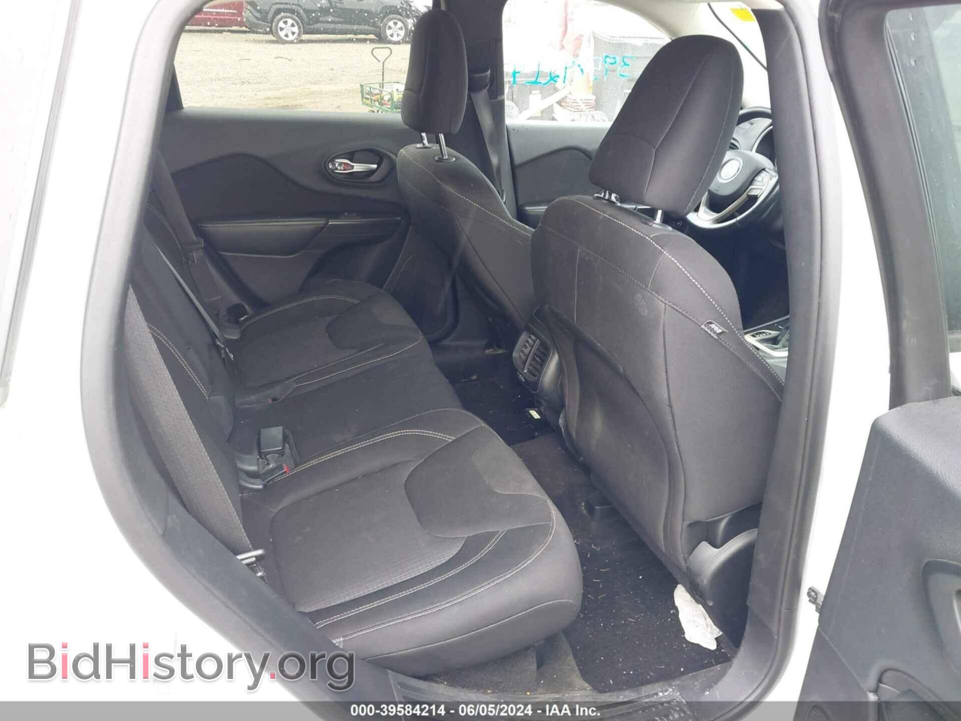 2015 JEEP CHEROKEE - VIN: 1C4PJMCB0FW746292 - Photo 8
