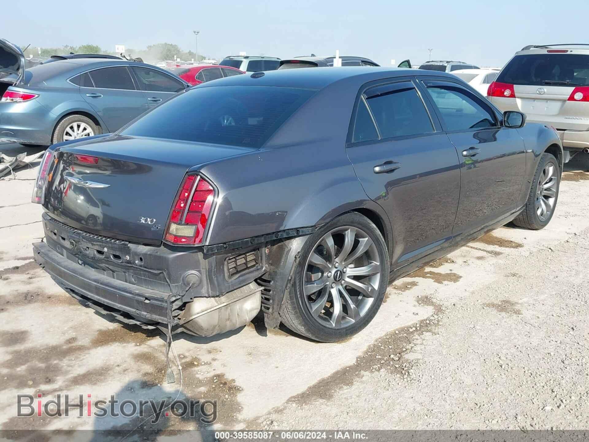 2014 CHRYSLER 300 - VIN: 2C3CCABG3EH249016 - Фото 4