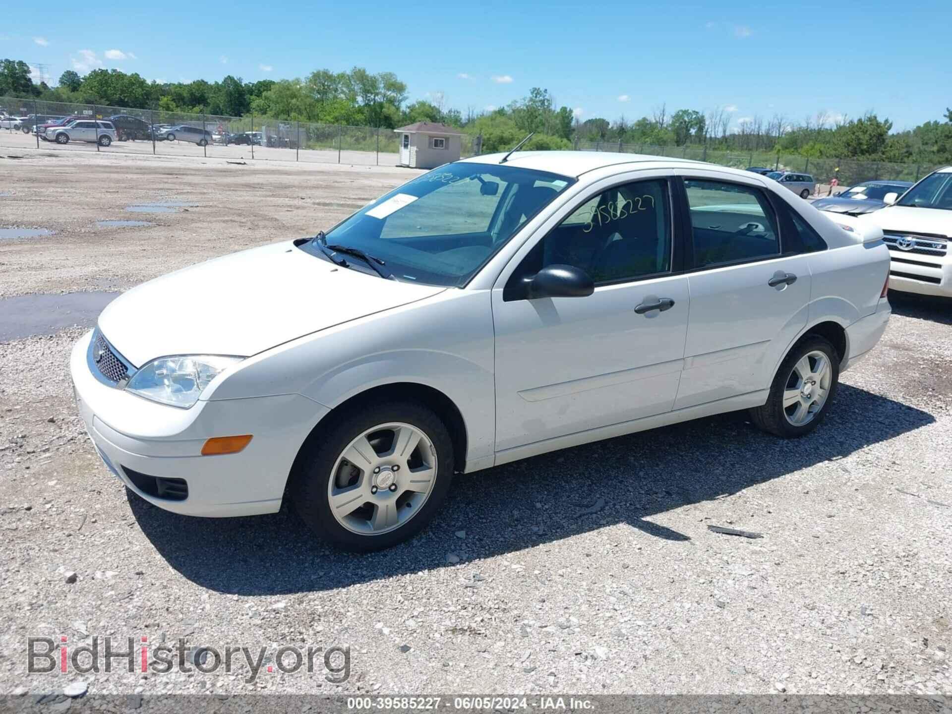 2007 FORD FOCUS - VIN: 1FAHP34N77W178653 - Фото 2