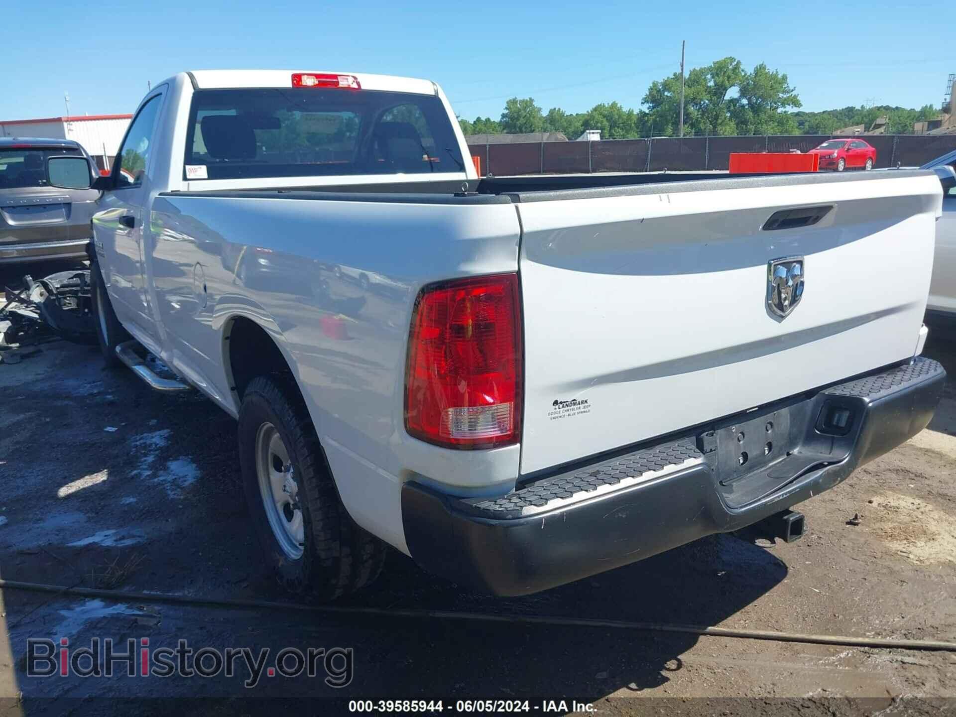 2018 RAM 1500 - VIN: 3C6JR6DGXJG167104 - Фото 3