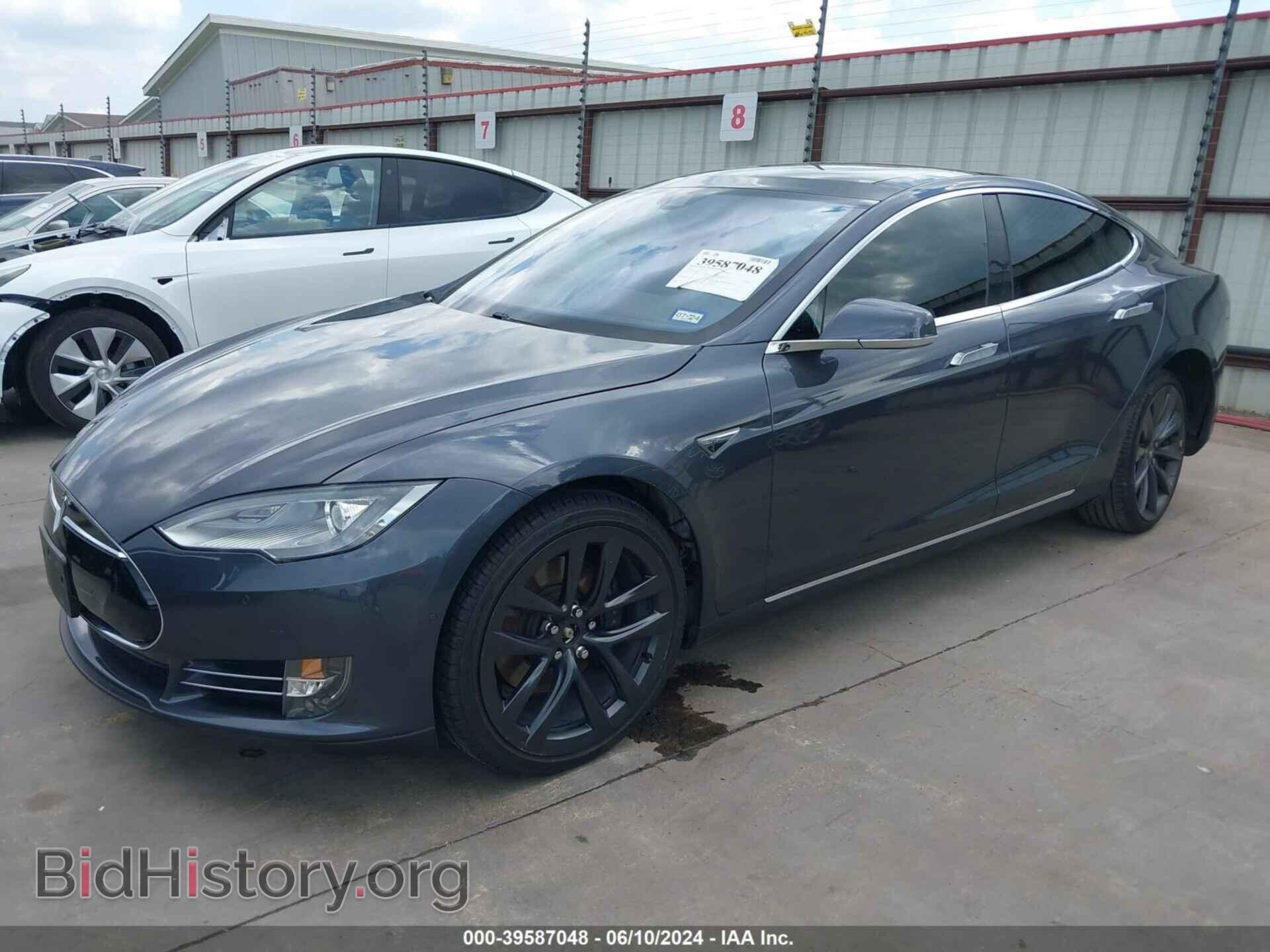 2015 TESLA MODEL S - VIN: 5YJSA1E20FF112121 - Photo 2
