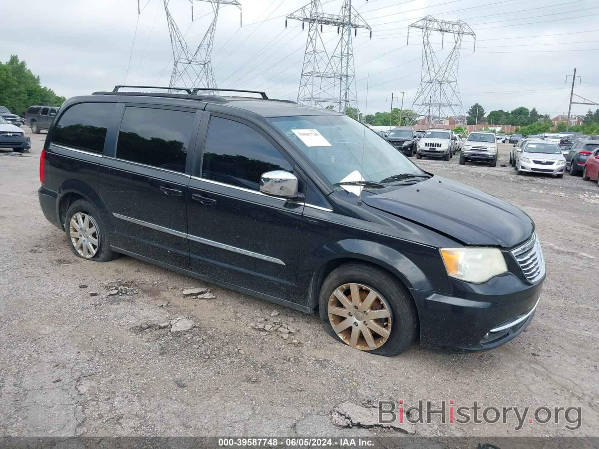 Photo 2A4RR8DG7BR704296 - CHRYSLER TOWN & COUNTRY 2011