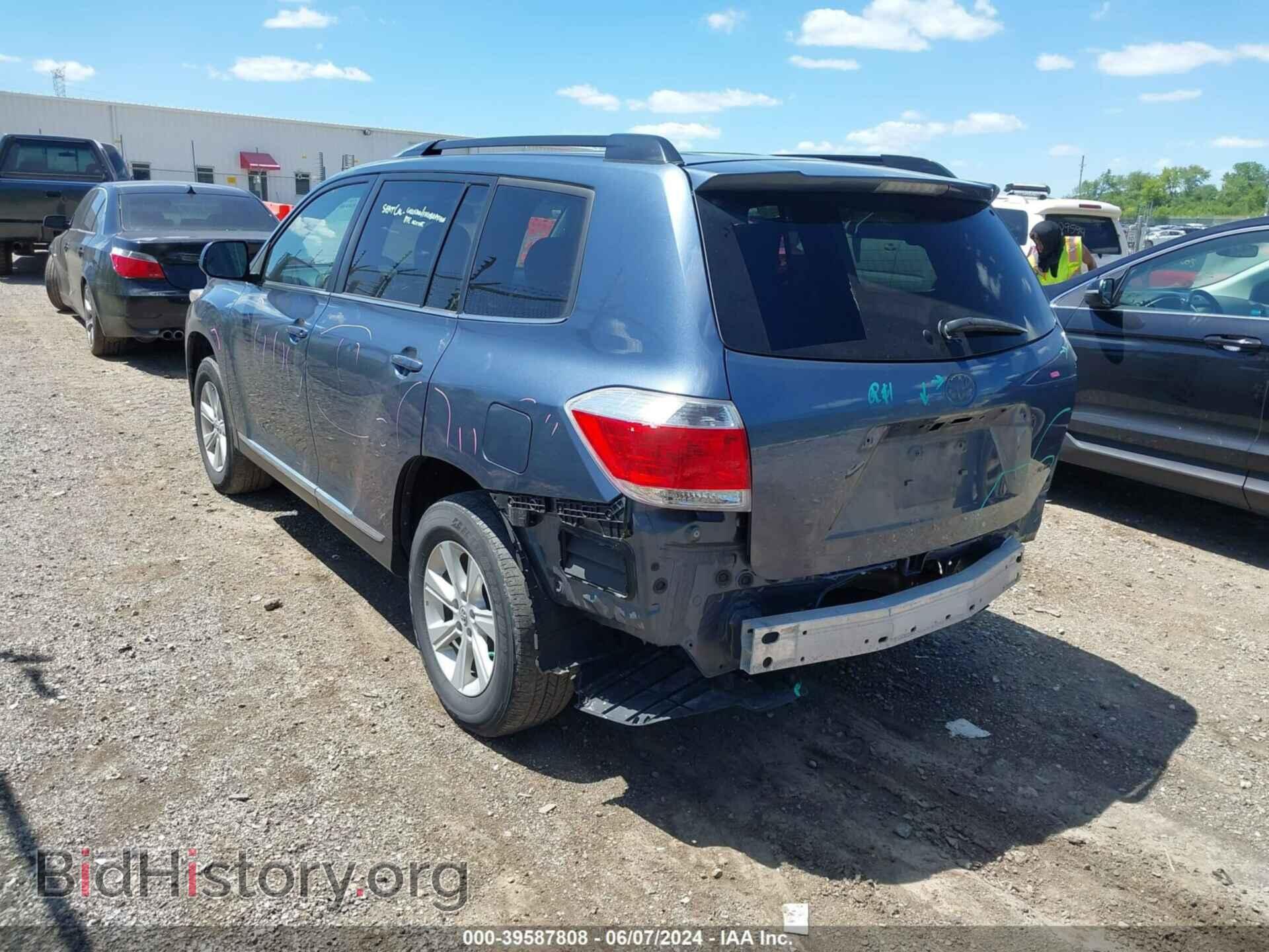 2013 TOYOTA HIGHLANDER - VIN: 5TDBK3EH8DS272334 - Фото 3